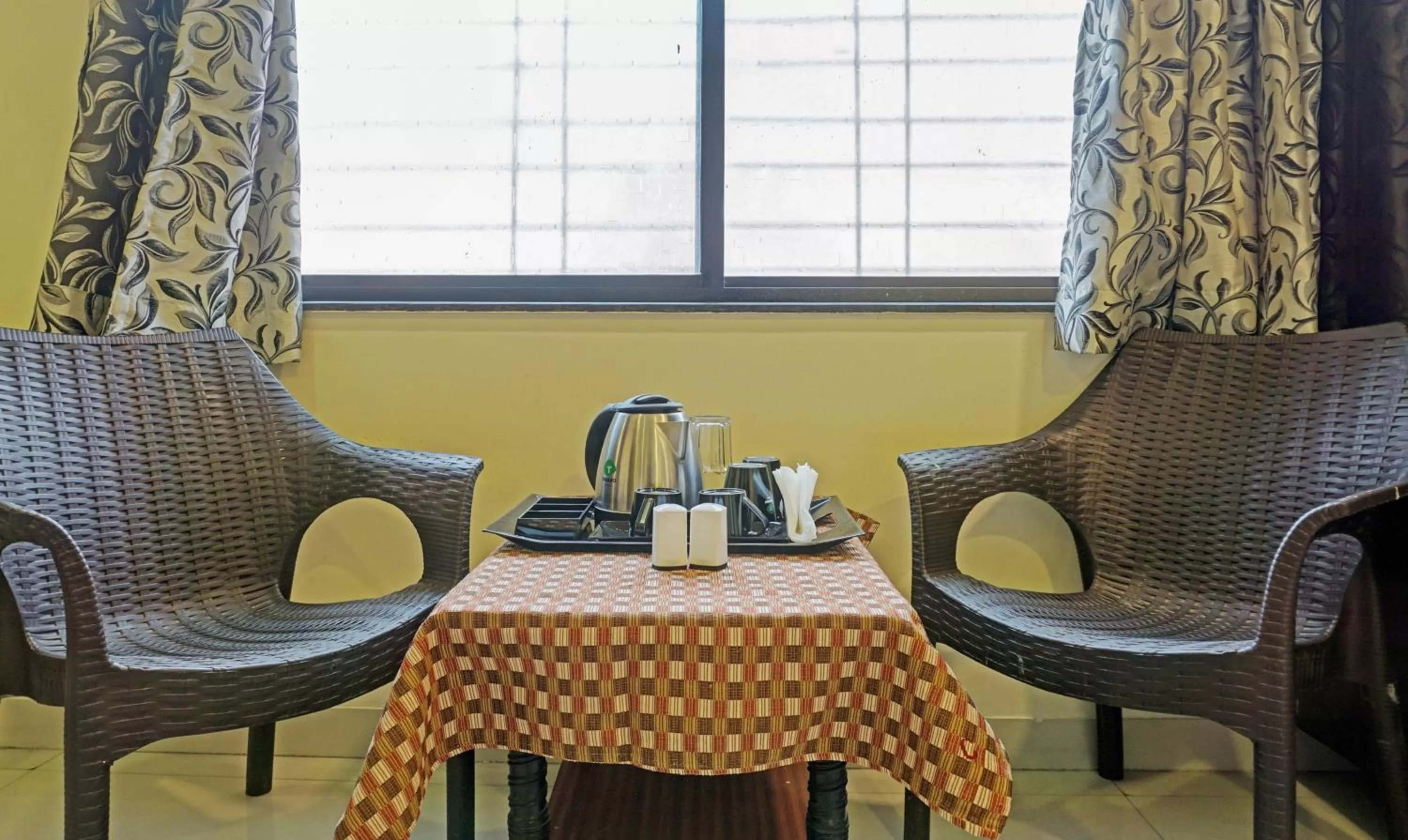 Treebo Trend Chetan Executive Hadapsar Phursungi