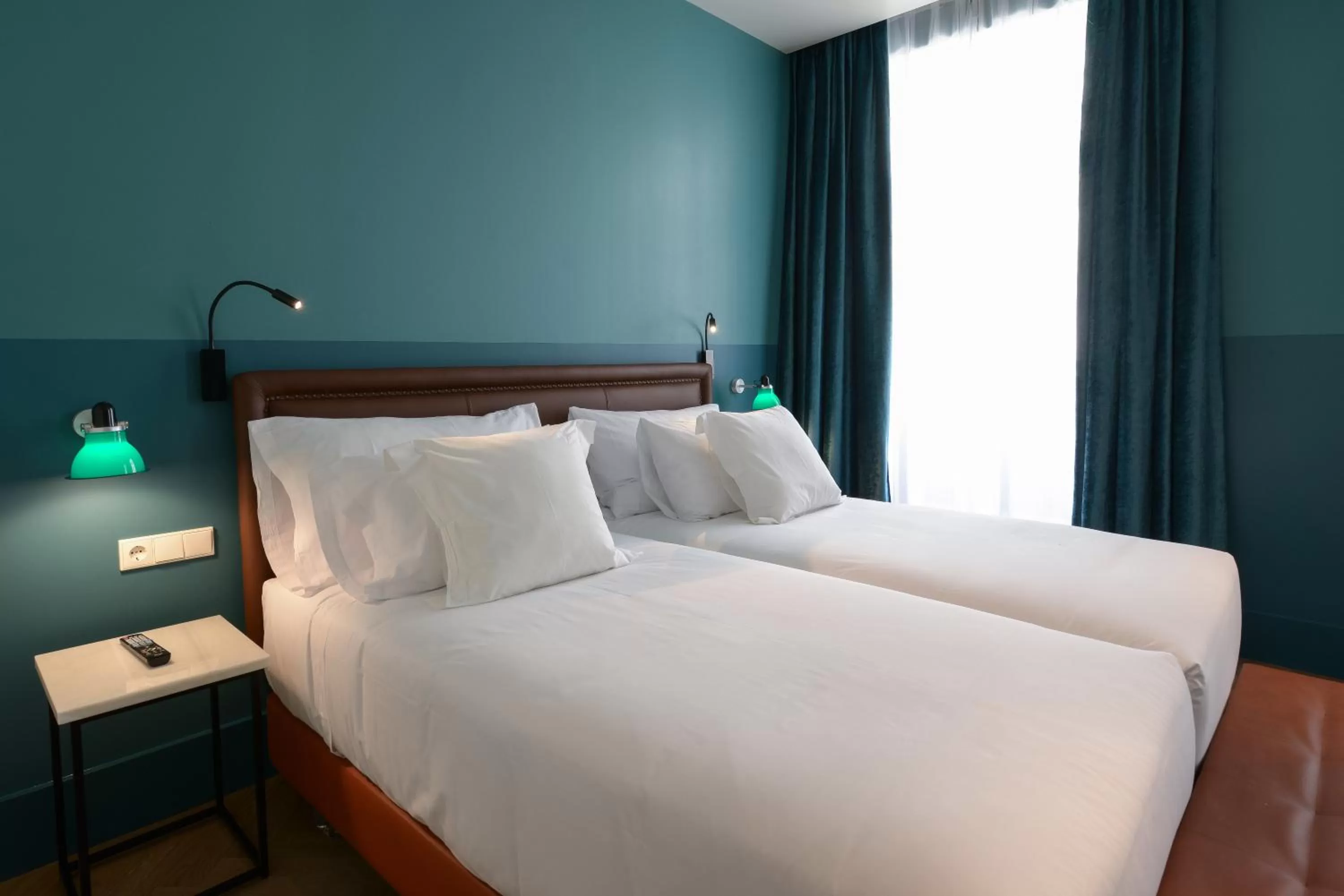 Photo of the whole room, Bed in Vincci The Mint