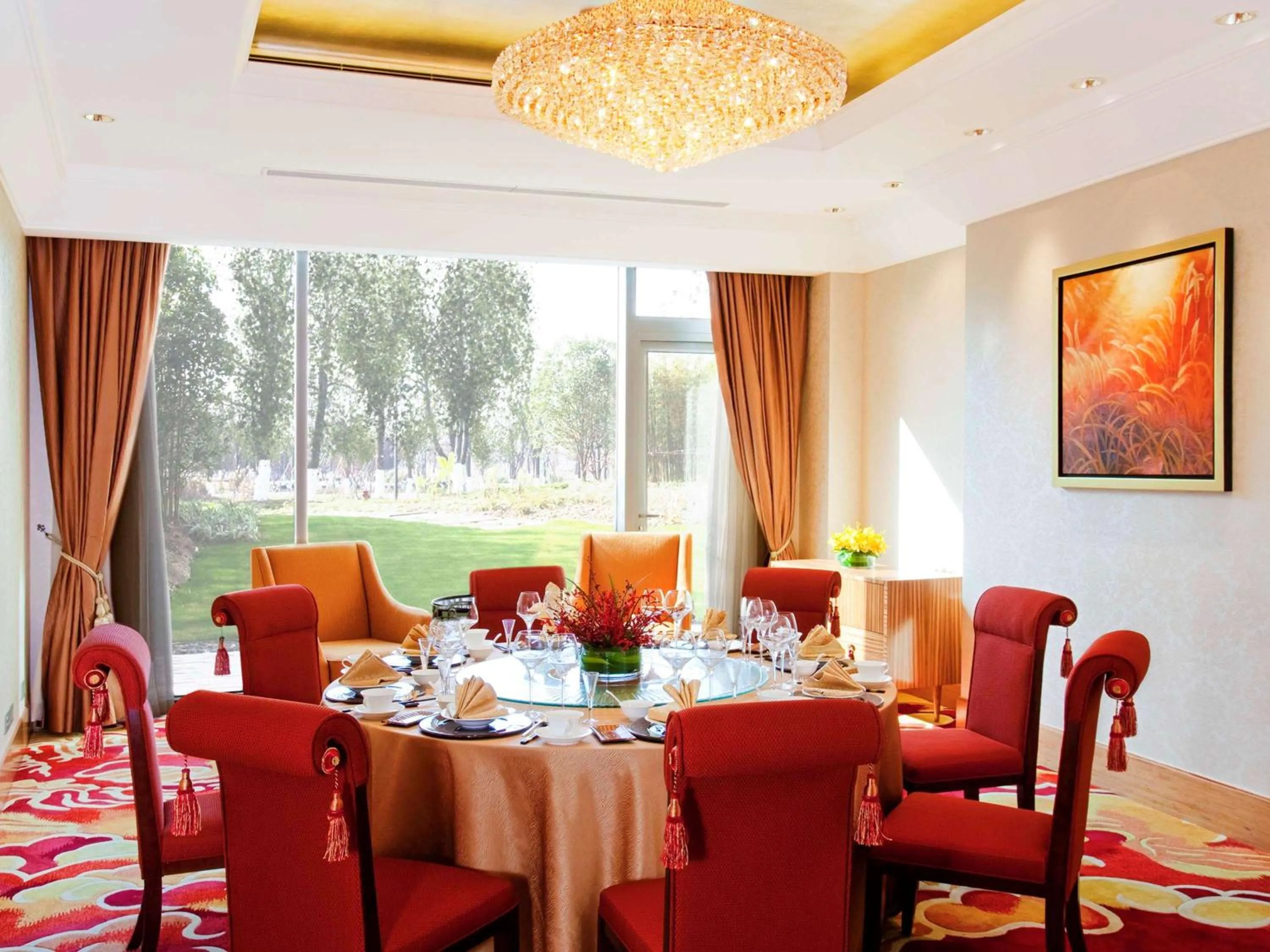 Restaurant/places to eat in Fairmont Yangcheng Lake