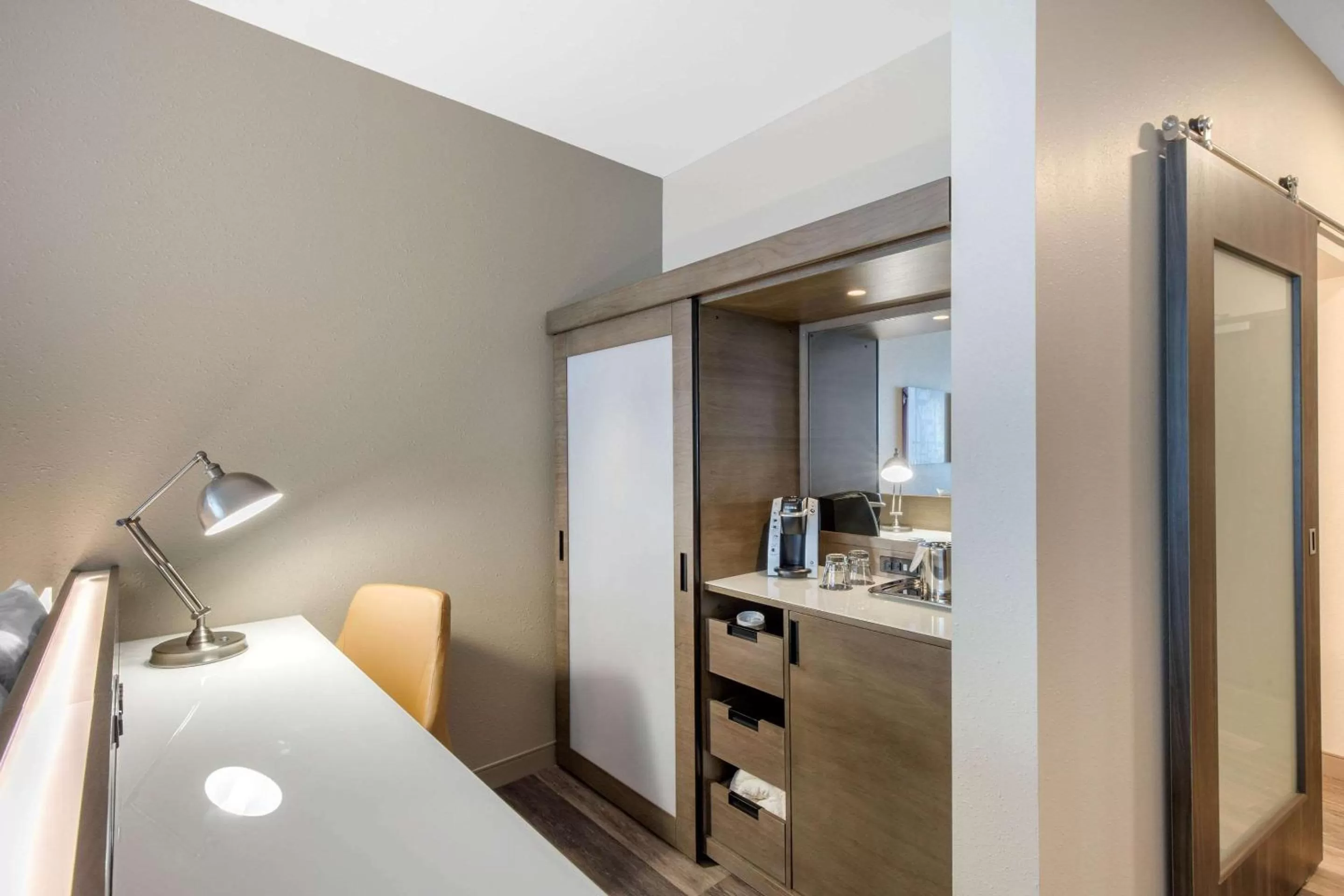 King Room - Non-Smoking in DoubleTree by Hilton Summerville Nexton