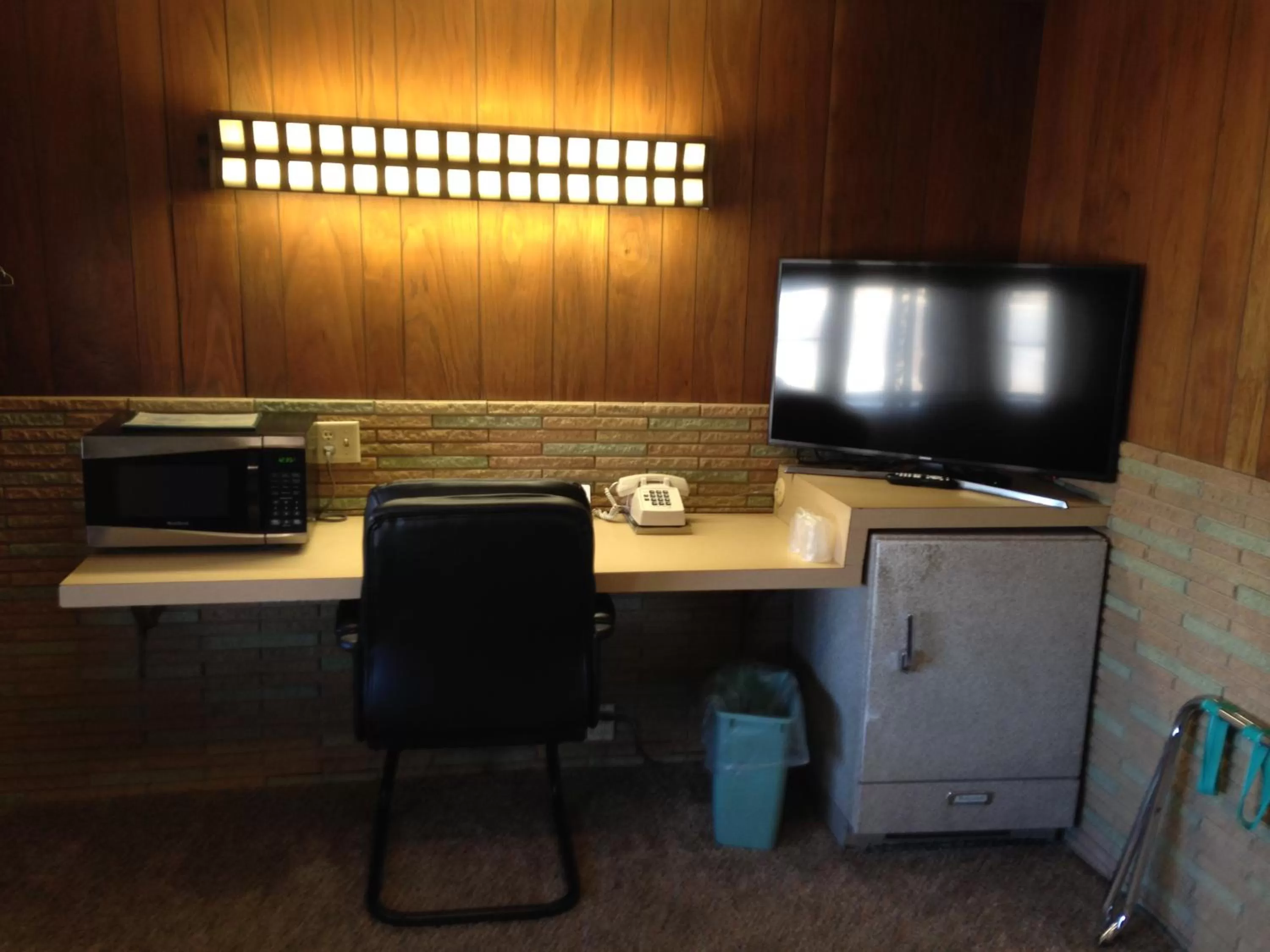 TV and multimedia in Siesta Motel