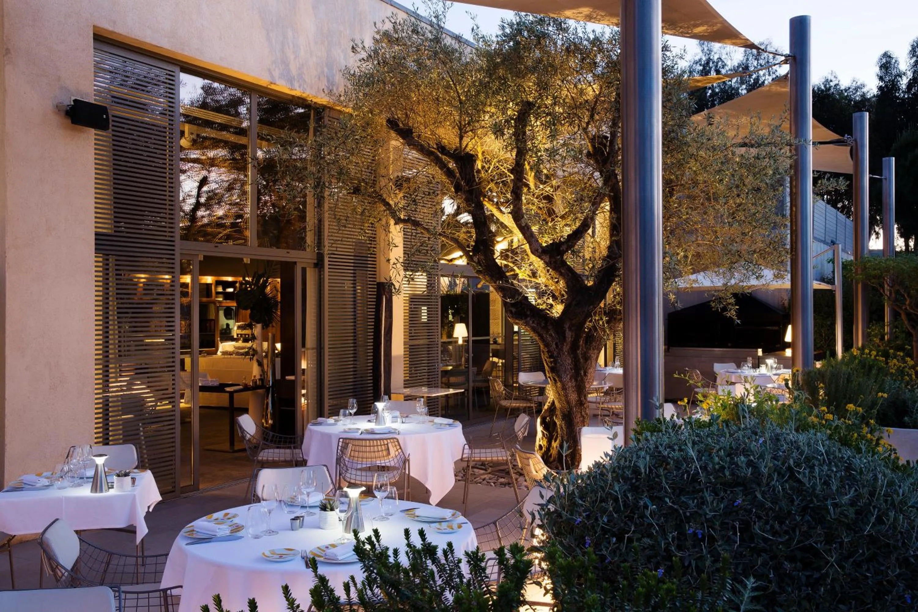 Restaurant/places to eat in Sezz Saint-Tropez