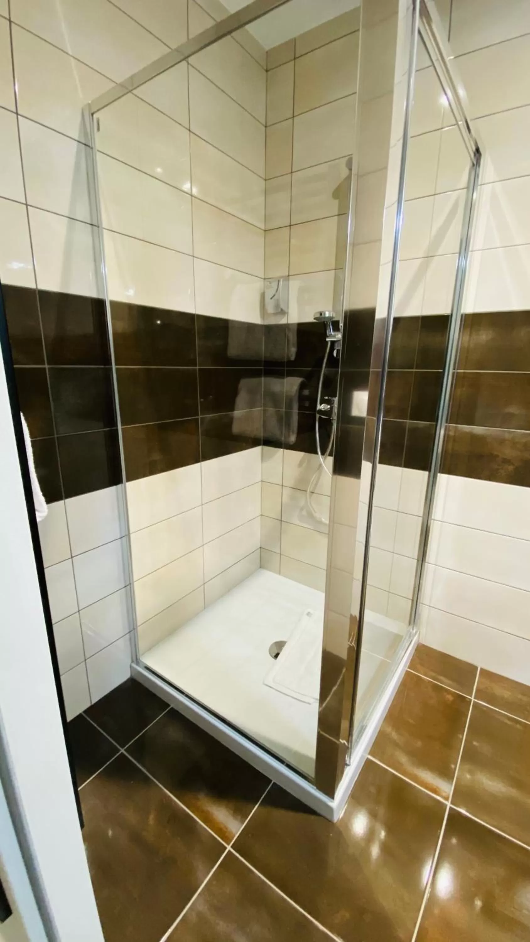 Bathroom in Hotel Martinez Grenay