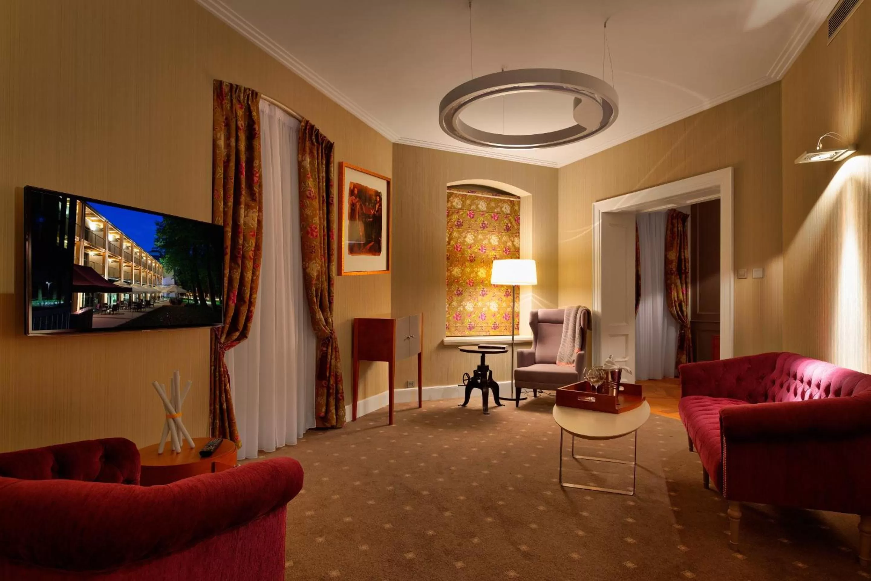 Bedroom in Bristol Art & Medical SPA