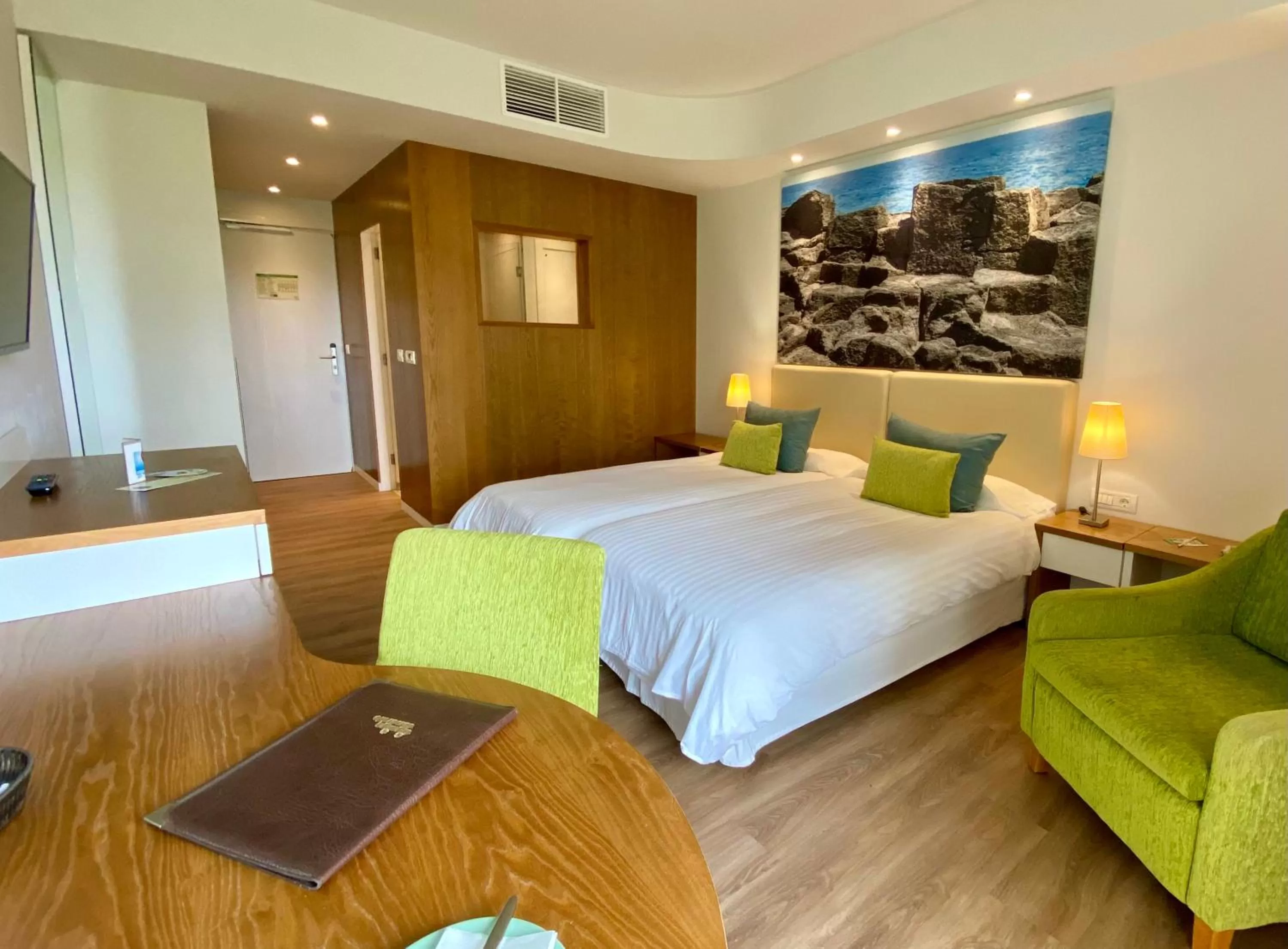 Bed in Hotel Tigaiga