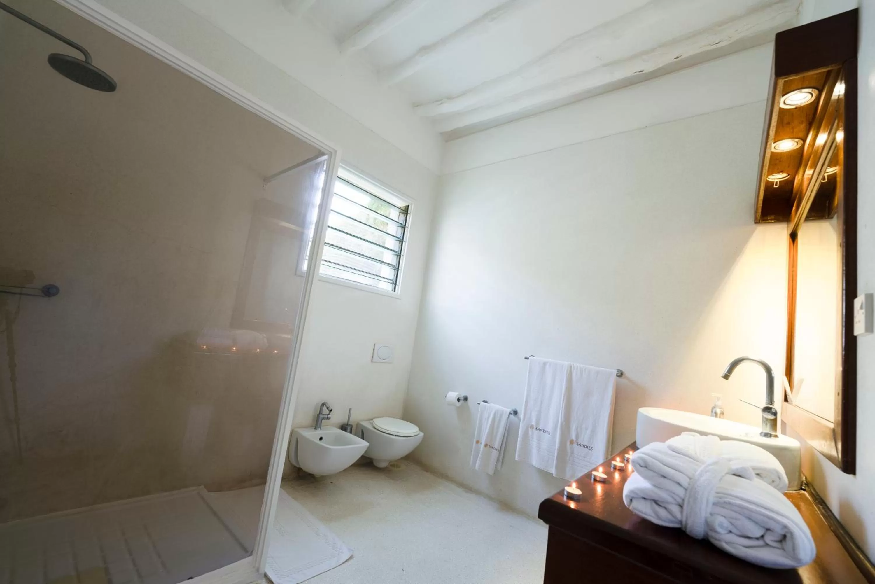 Shower in Sandies Tropical Village