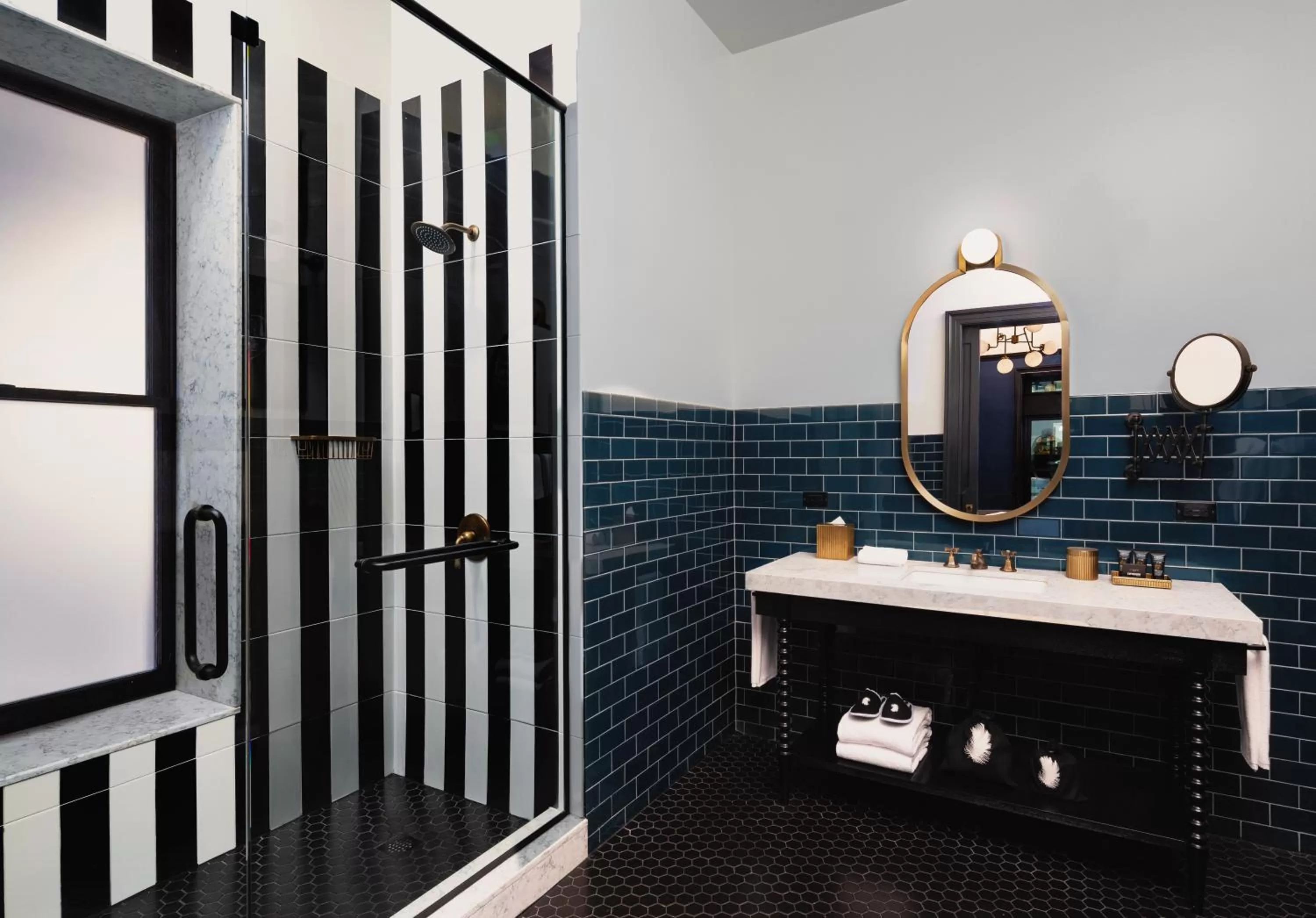 Shower in Dream Nashville, by Hyatt