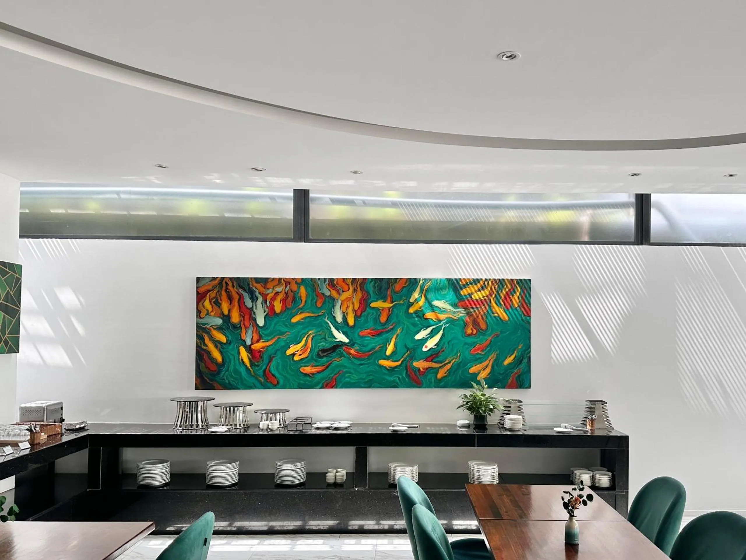 Breakfast in Len's Hotel