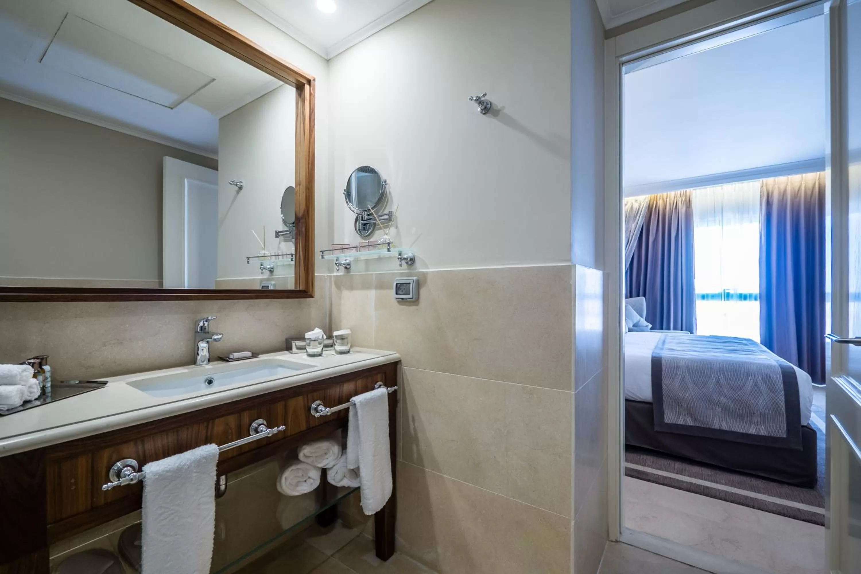 Other, Bed in Herbert Samuel Jerusalem