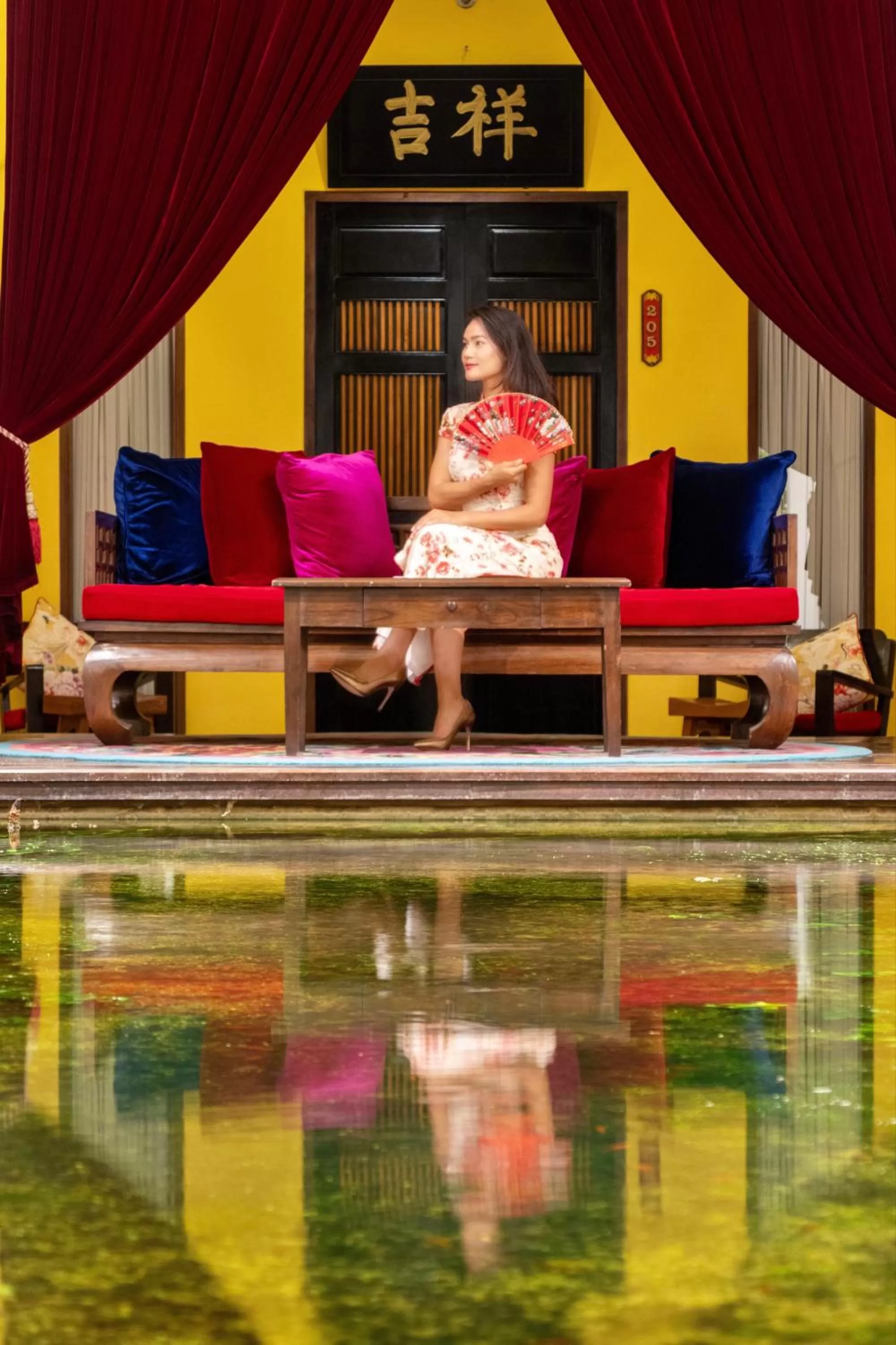 Seating area in Shanghai Mansion Bangkok