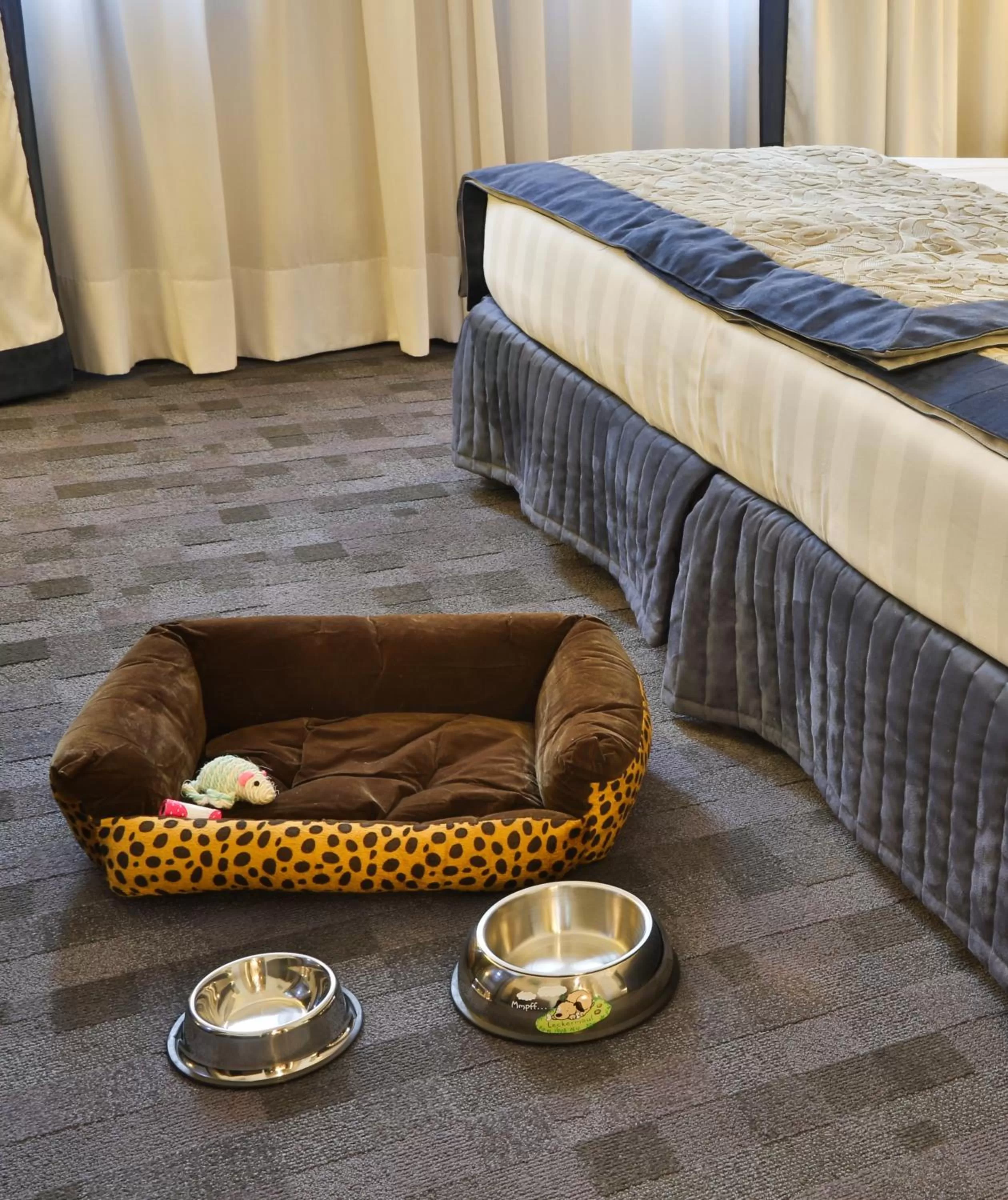 Pets, Bed in Best Western Plus Borgolecco Hotel