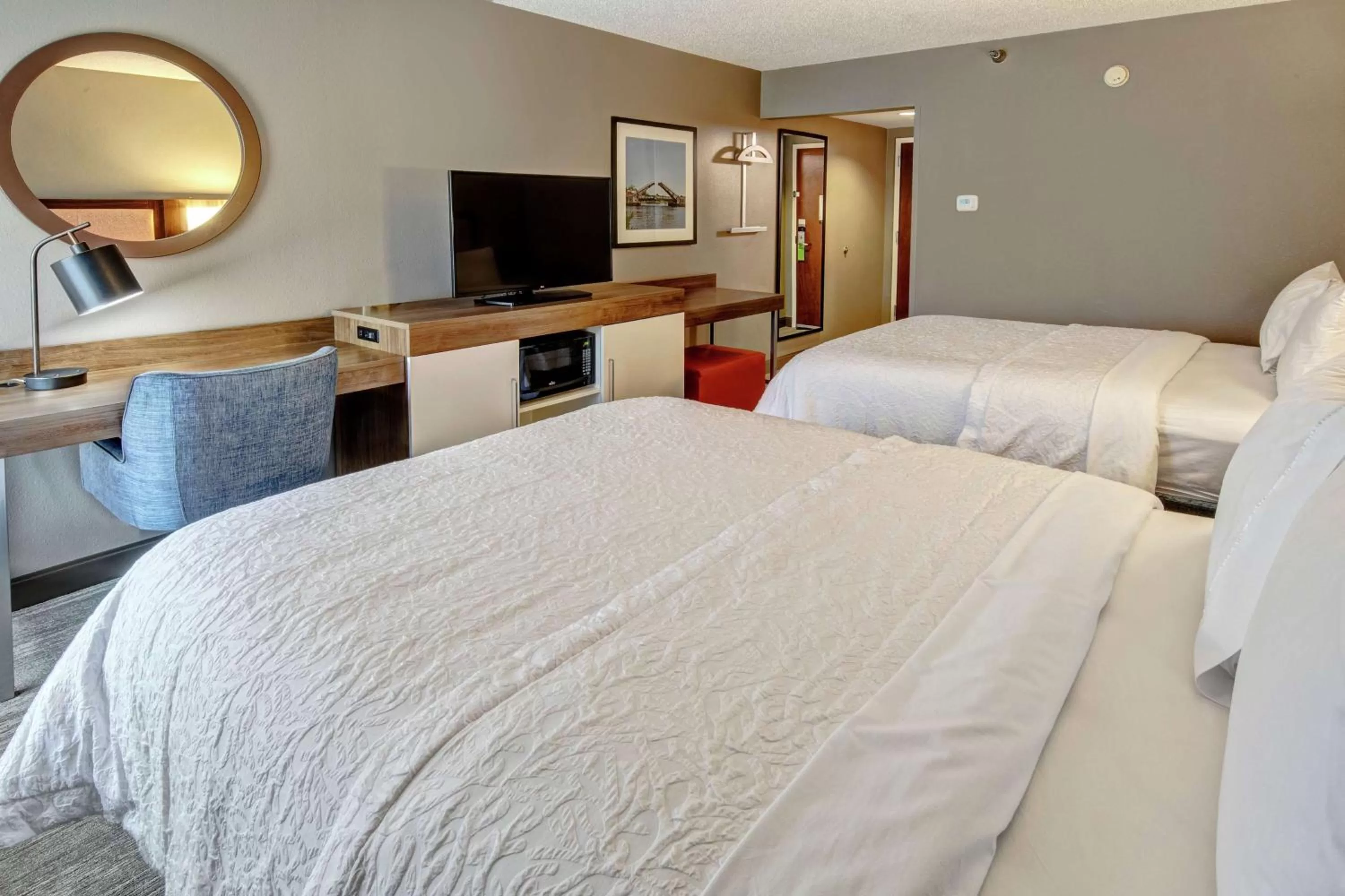 Double Room with Two Queen Beds with Tub - Mobility Accessible/Non-Smoking in Hampton Inn Elizabeth City