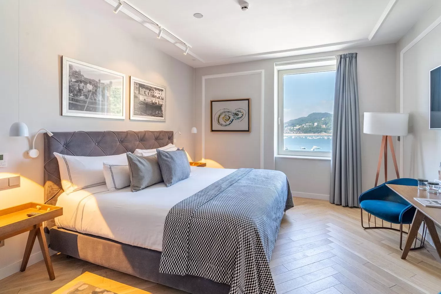 Decorative detail, Bed in Lasala Plaza Hotel - Adults Only