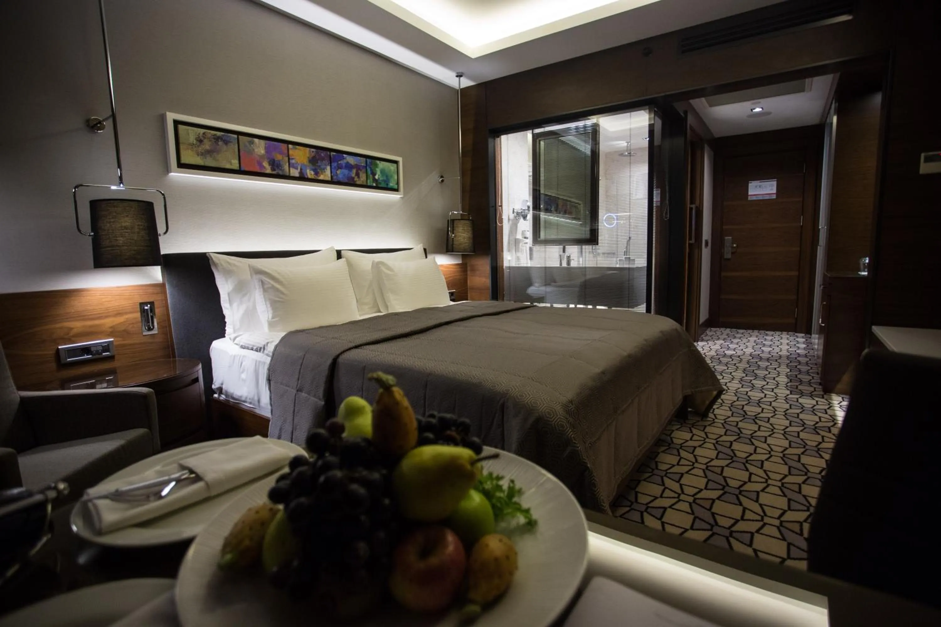 Deluxe King Room in Royal Stay Palace Hotel
