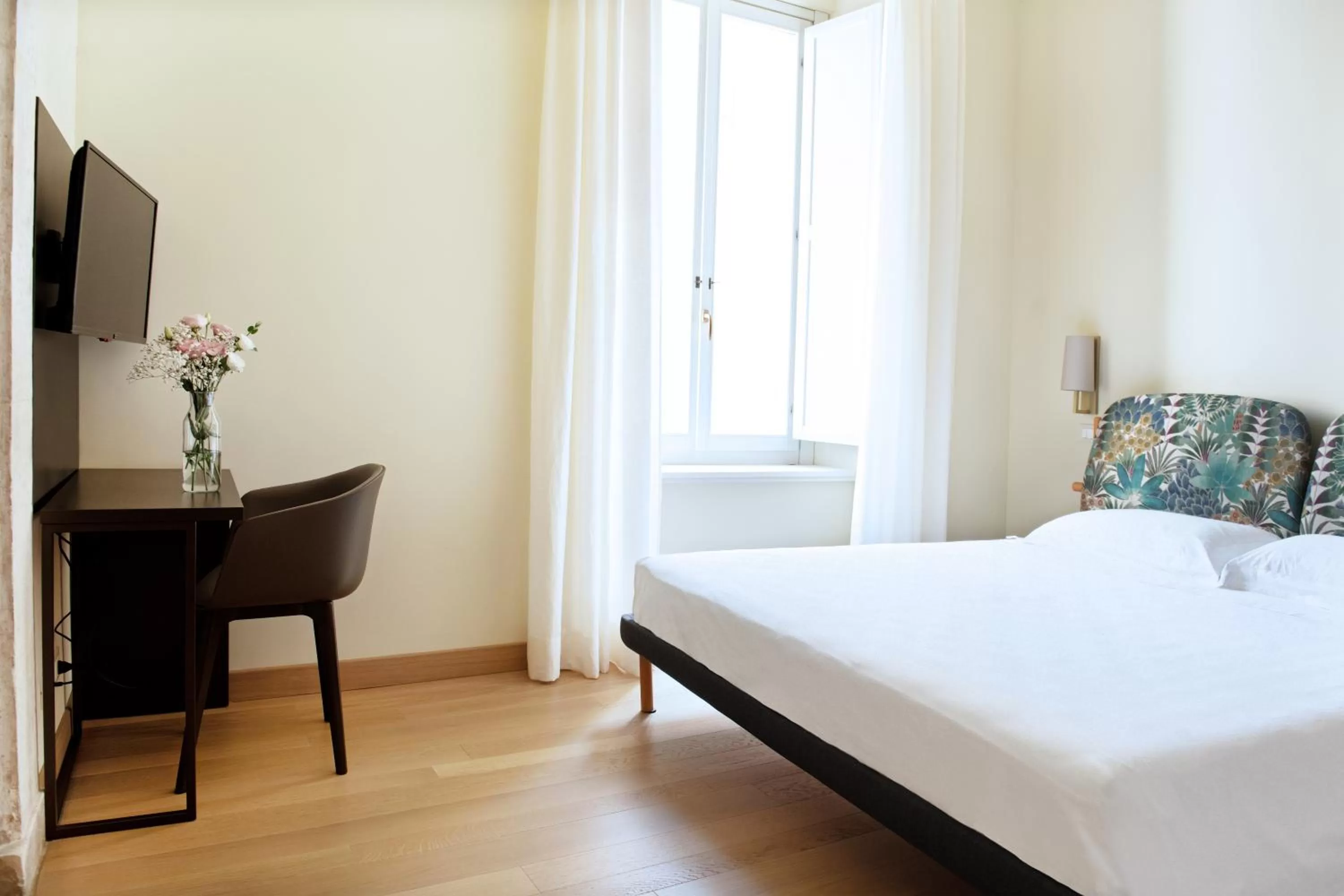 TV and multimedia, Bed in Dimora Fortebraccio