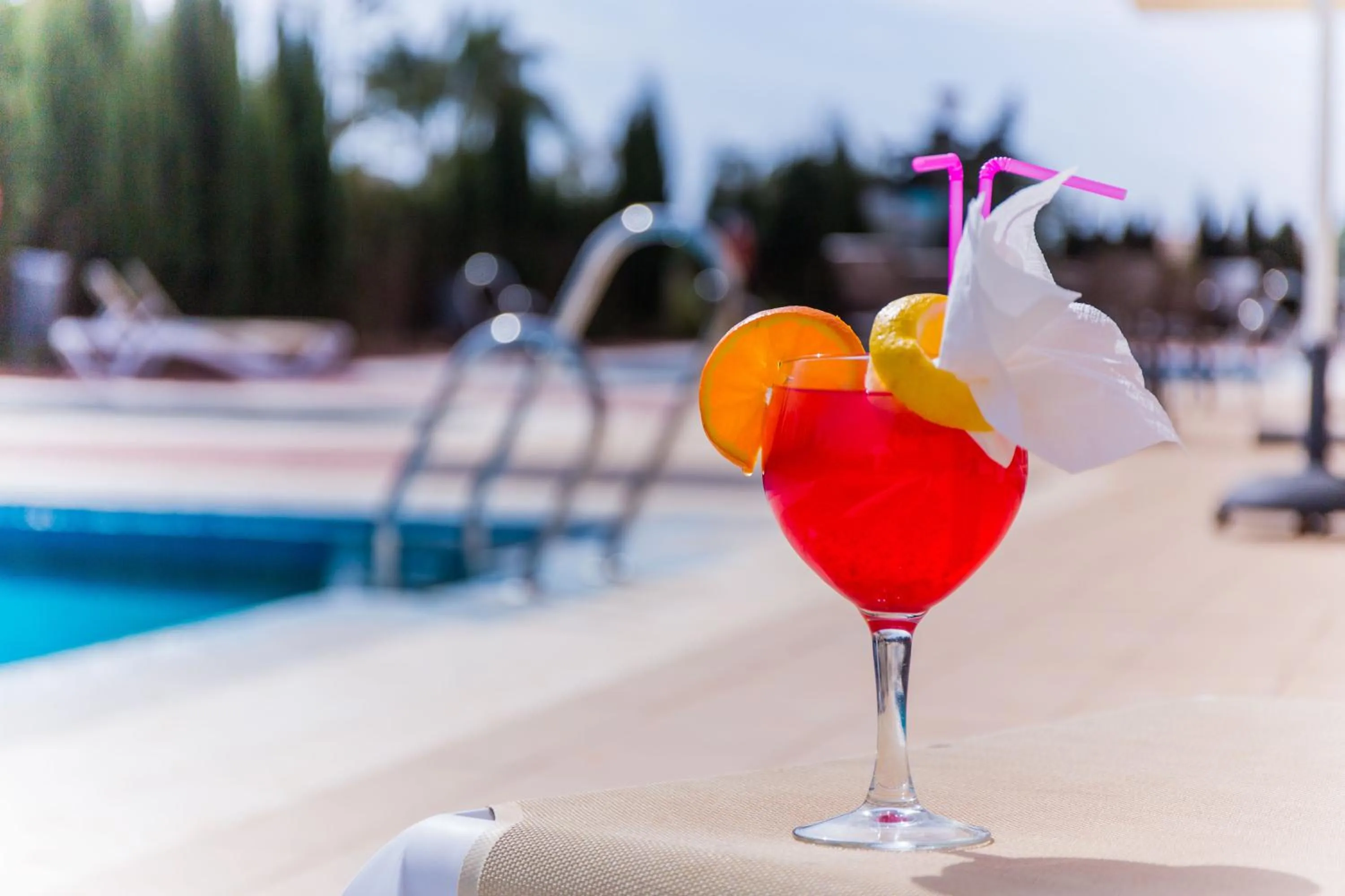 Swimming pool in Hotel Adaria Vera