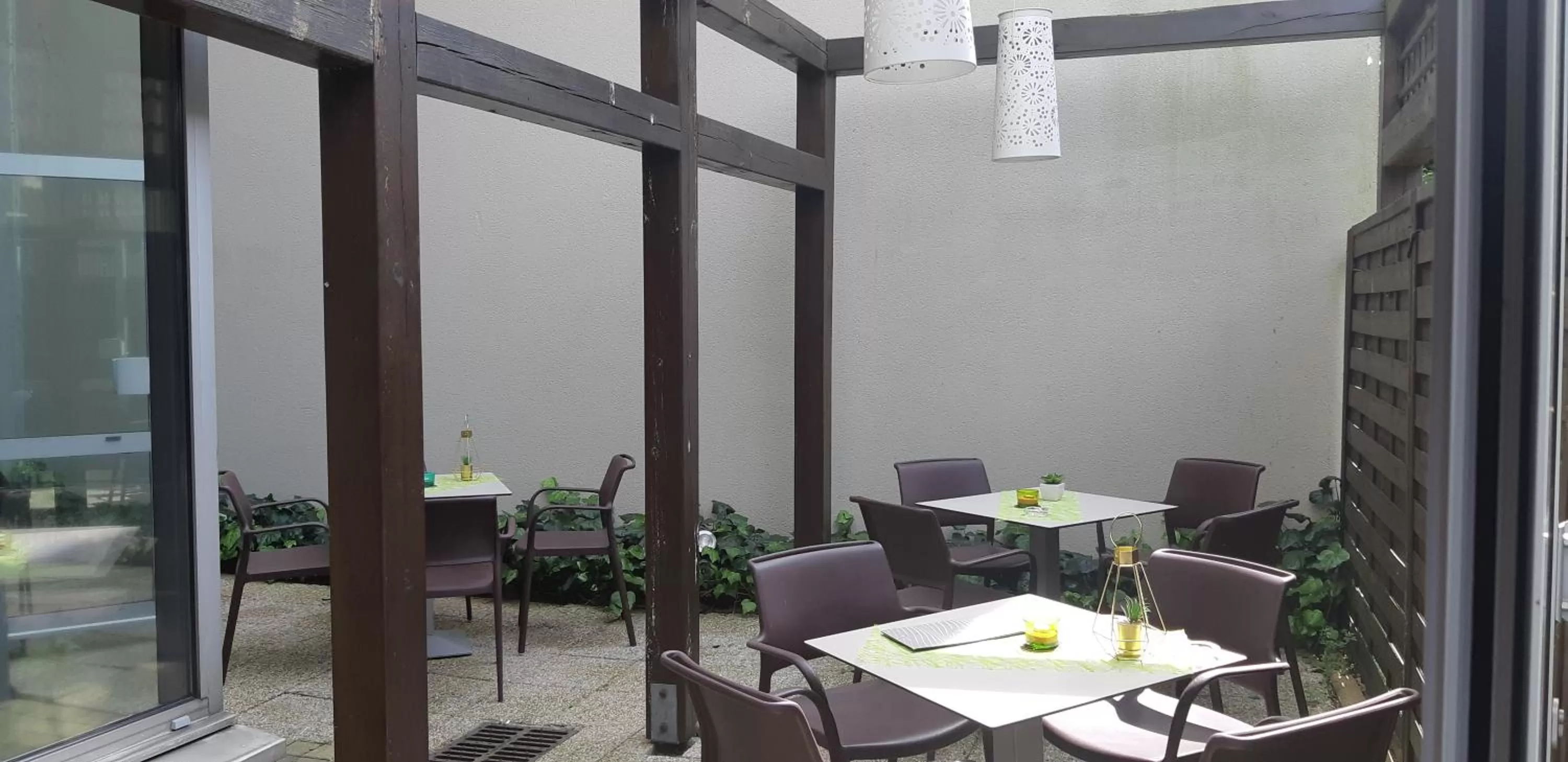 Patio in Escale Oceania Vannes Centre