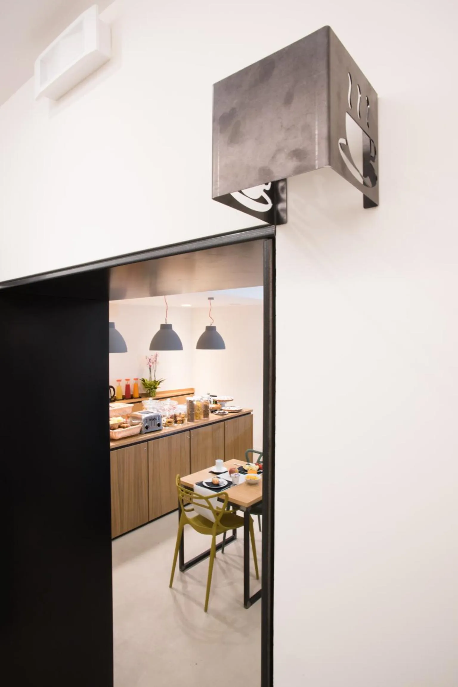 Lounge or bar, Bed in Viminale View Hotel