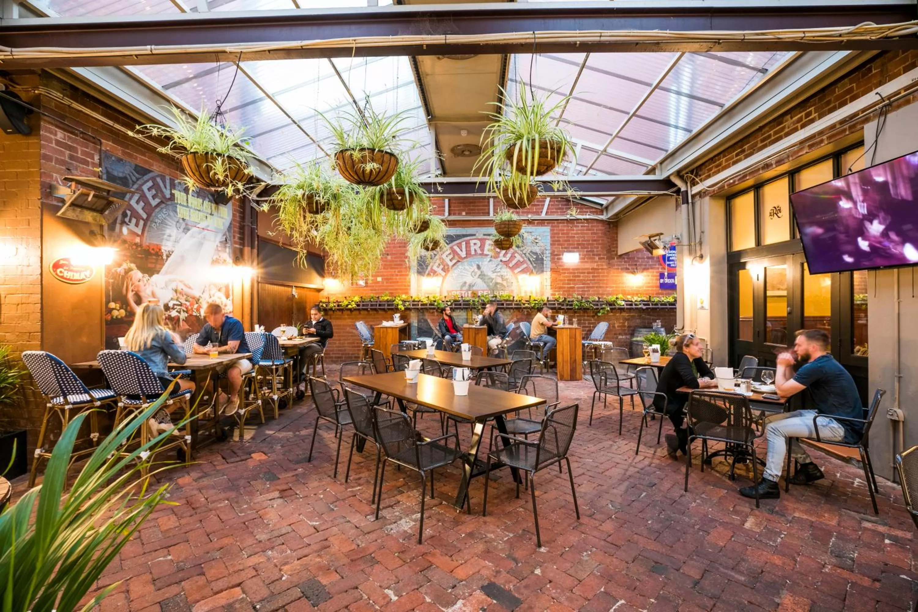 Lunch in Nightcap at Belgian Beer Cafe