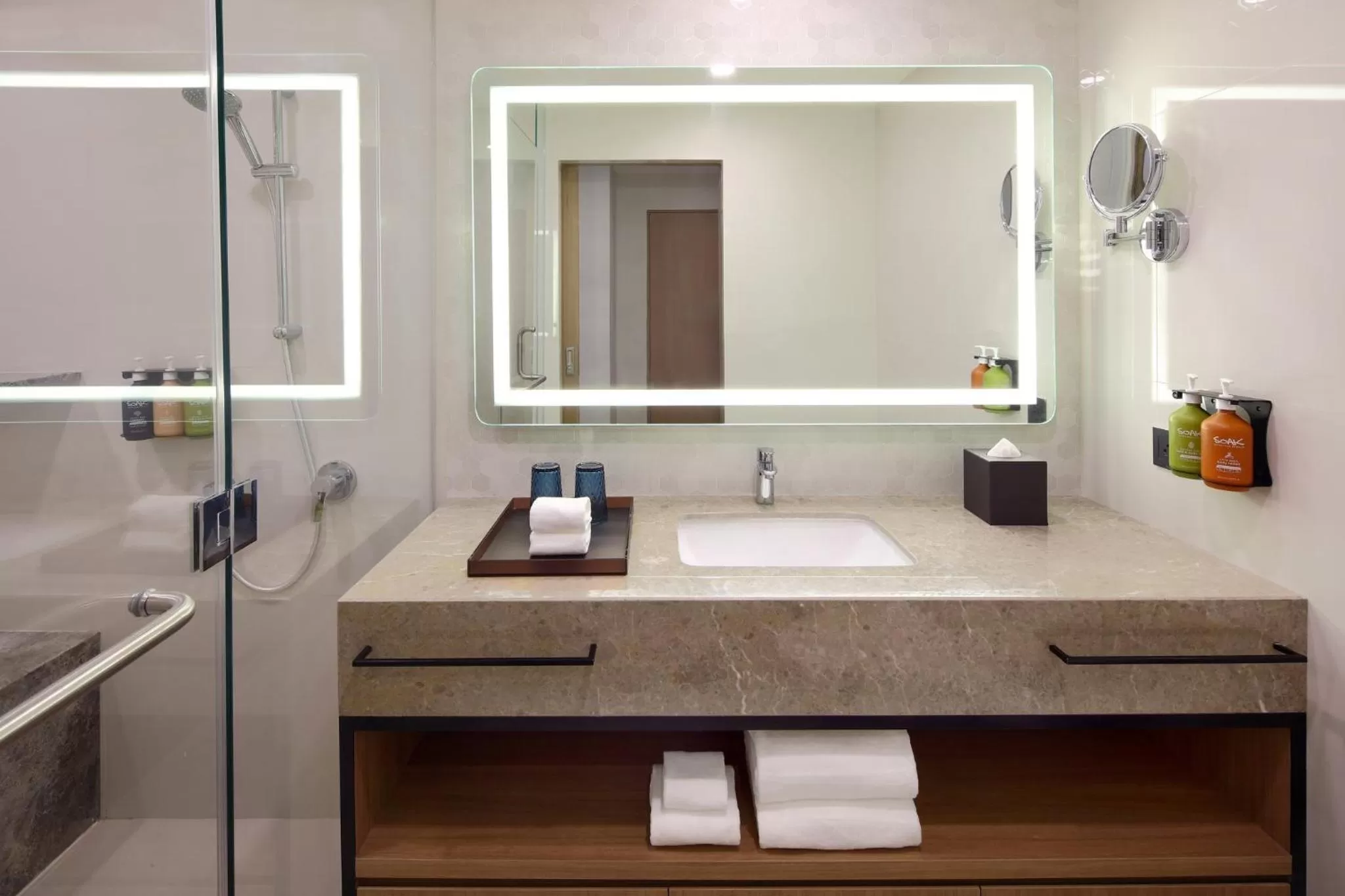 Bathroom in Holiday Inn Cebu City by IHG