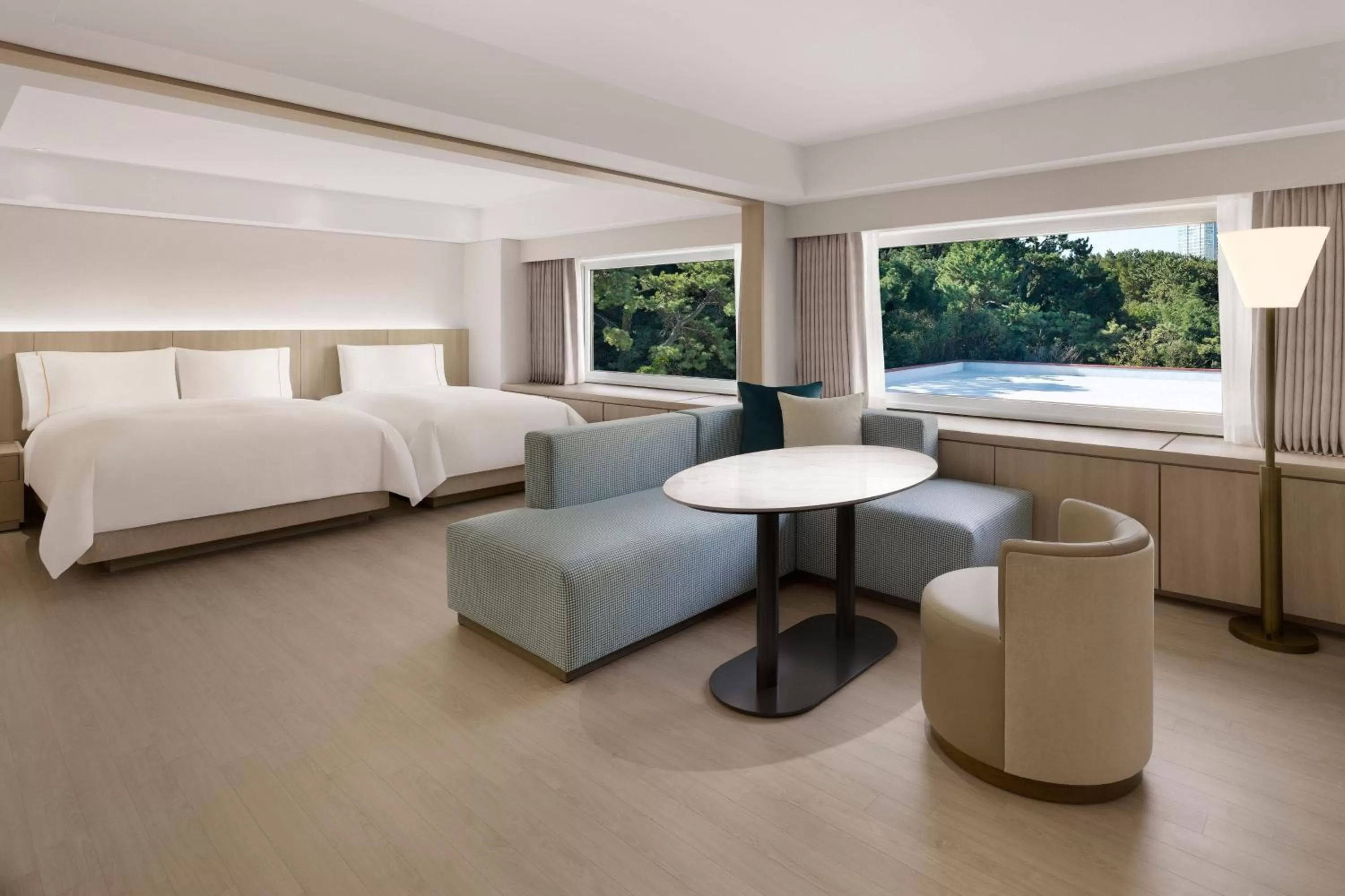 Photo of the whole room, Bed in The Westin Josun Busan