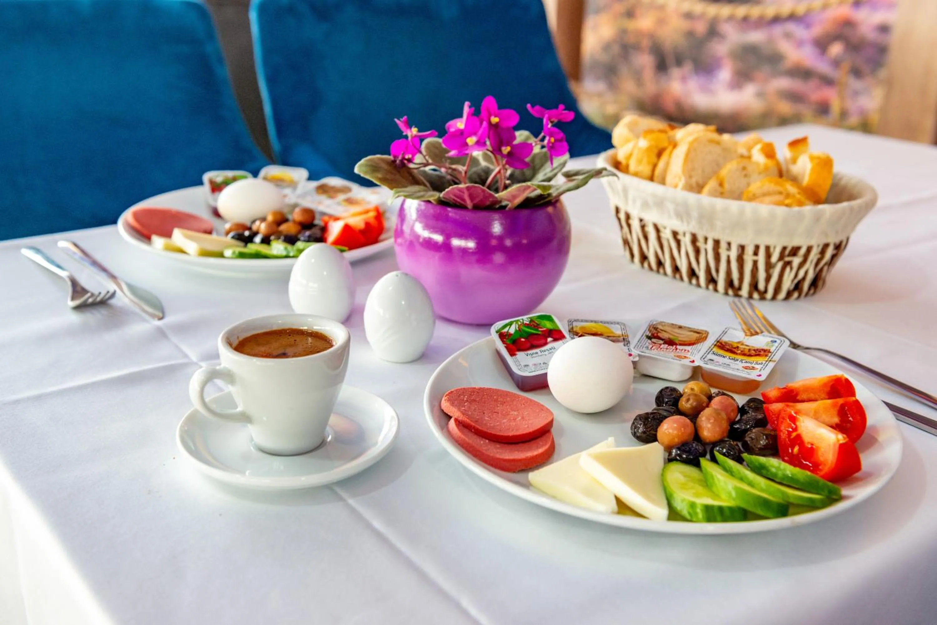 Breakfast in Linda Expo Palace