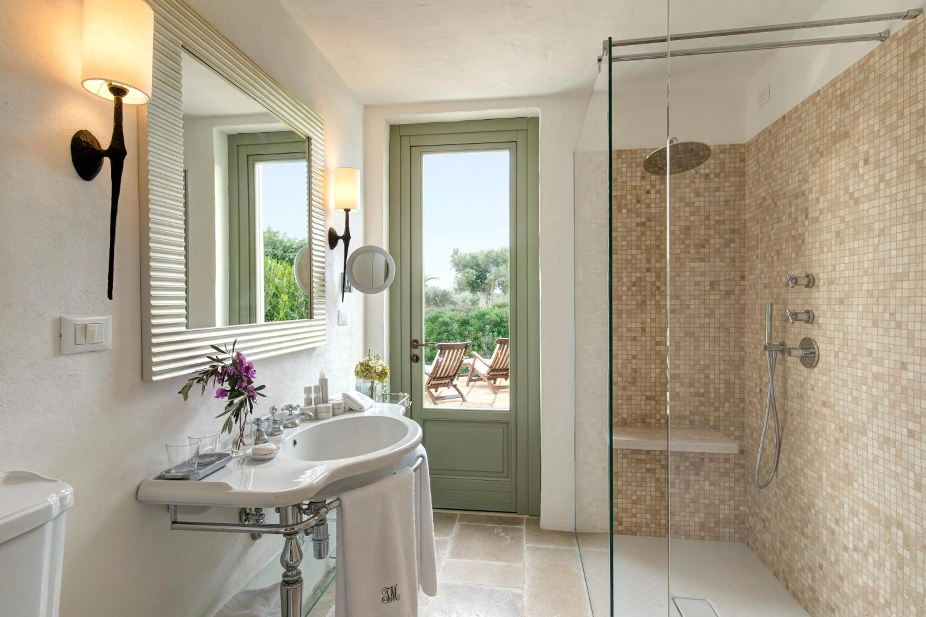 Shower in Rocco Forte Masseria Torre Maizza