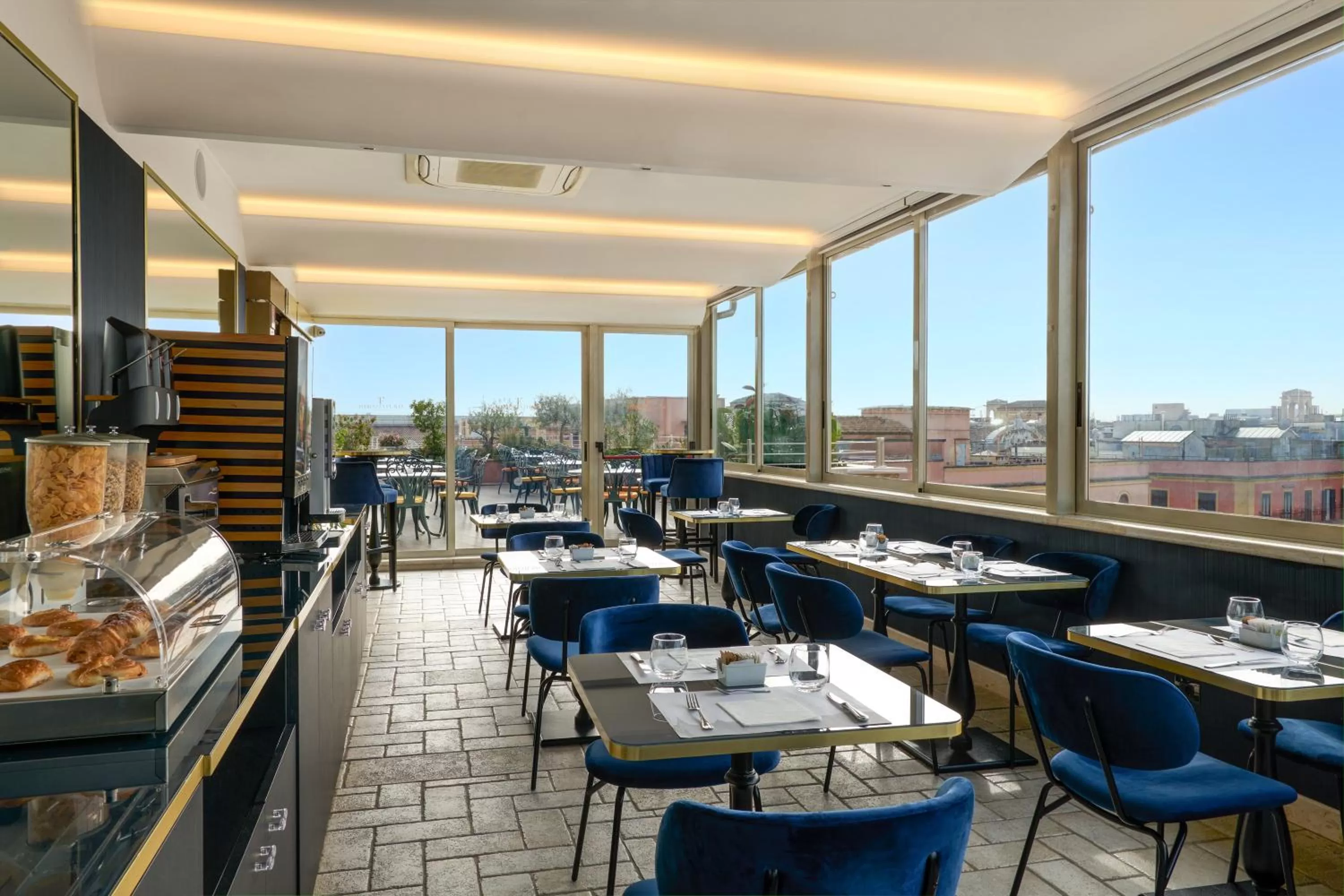 Bird's eye view in Marcella Royal Hotel - Rooftop Garden