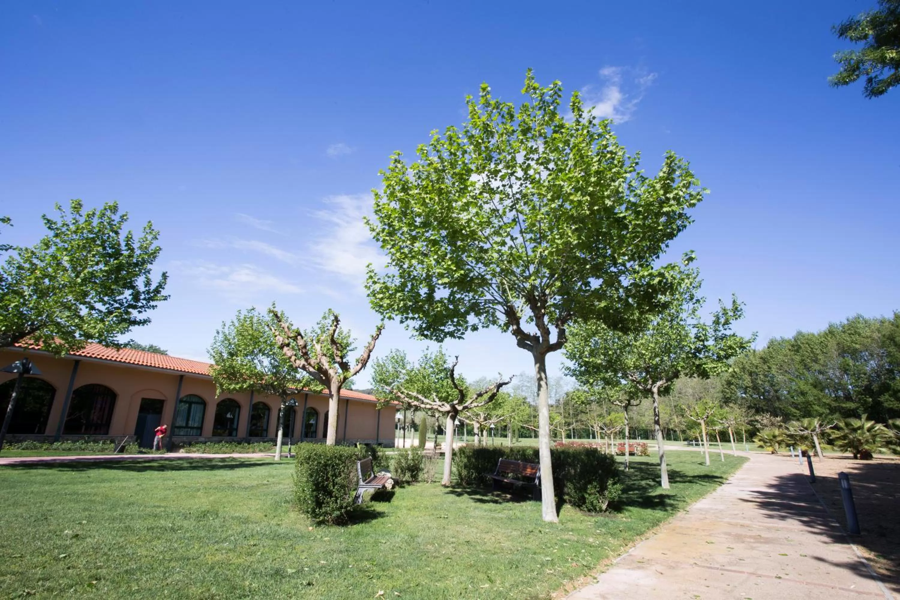 Property building in Casa Santa Elena