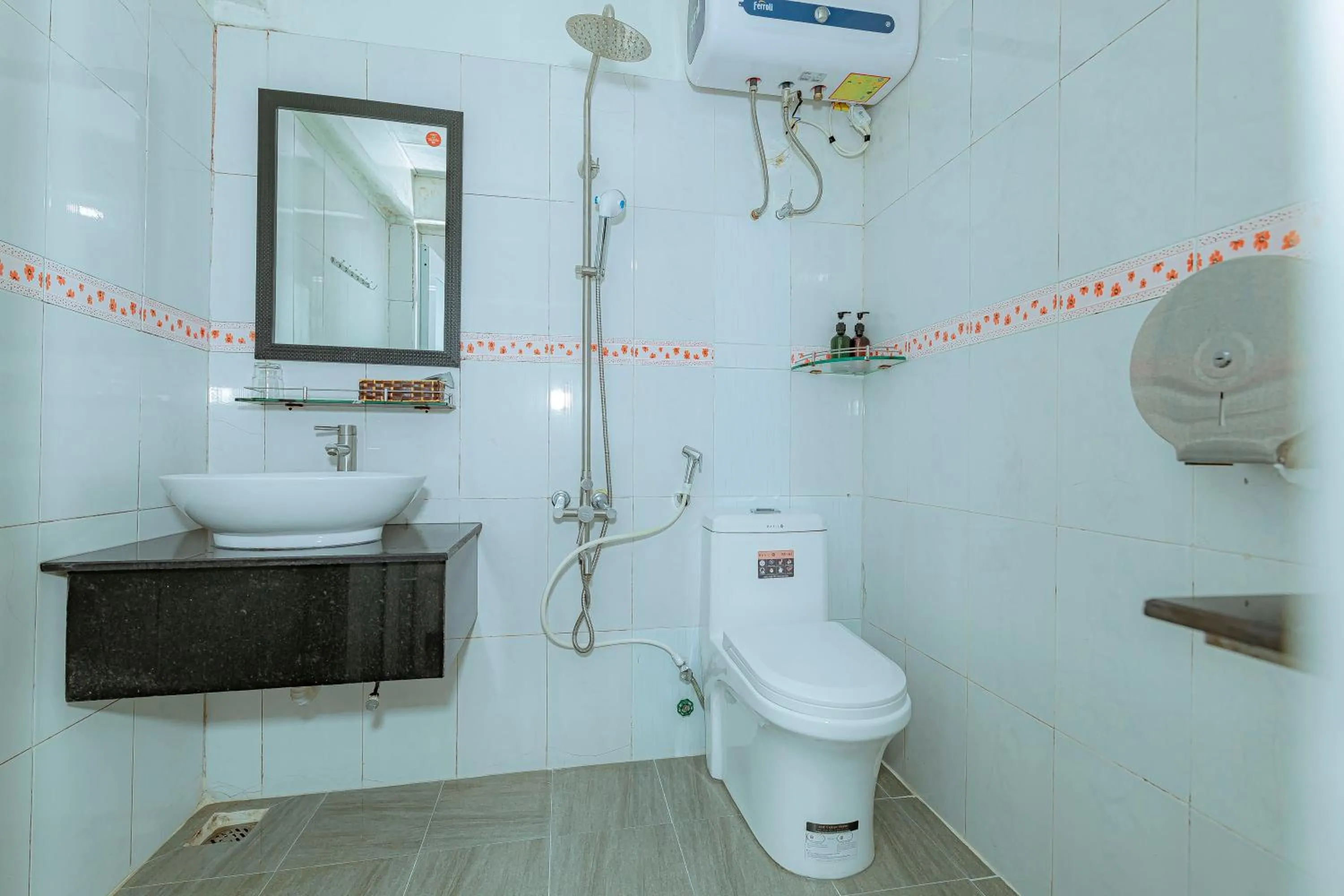 Ken's Backpackers Hotel