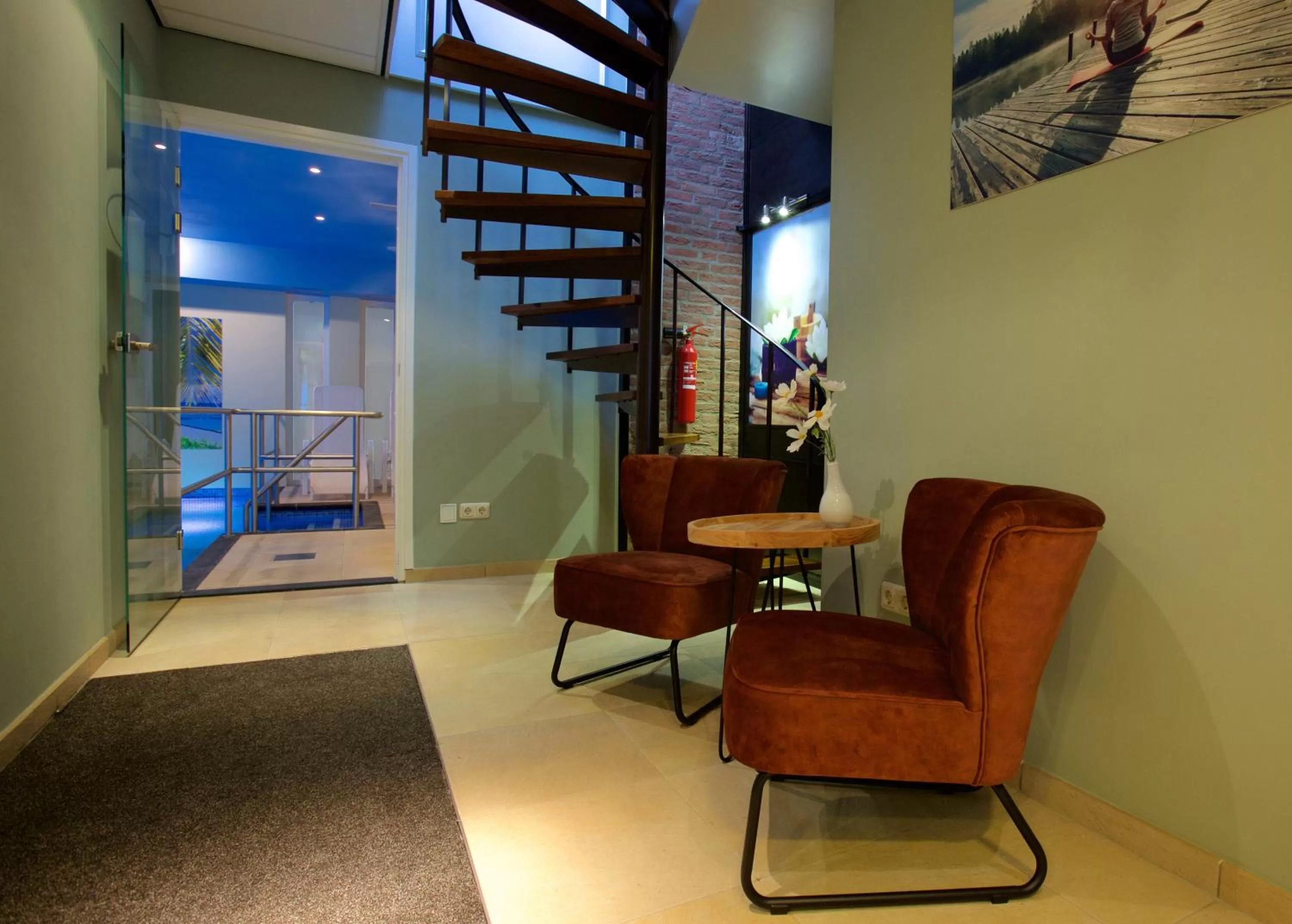 Swimming pool in Hotel Arrows