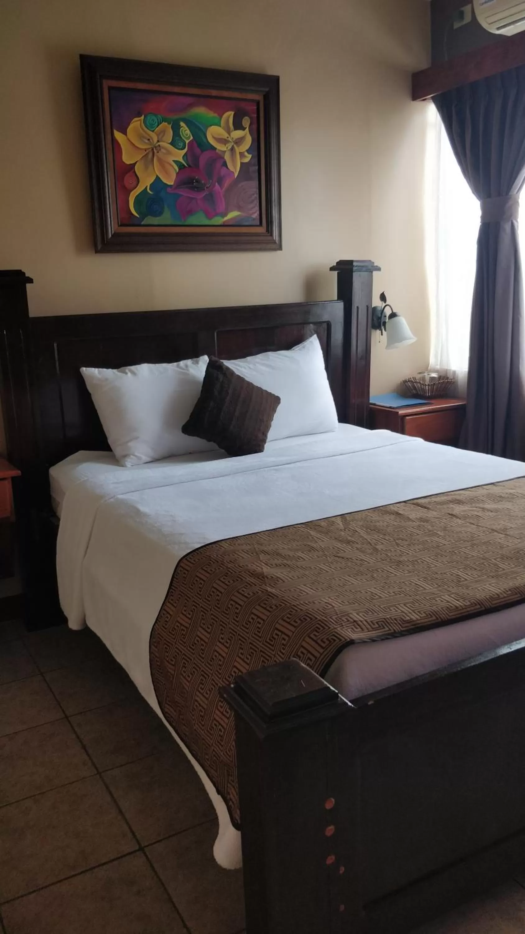 Bed in Hotel Las Colinas