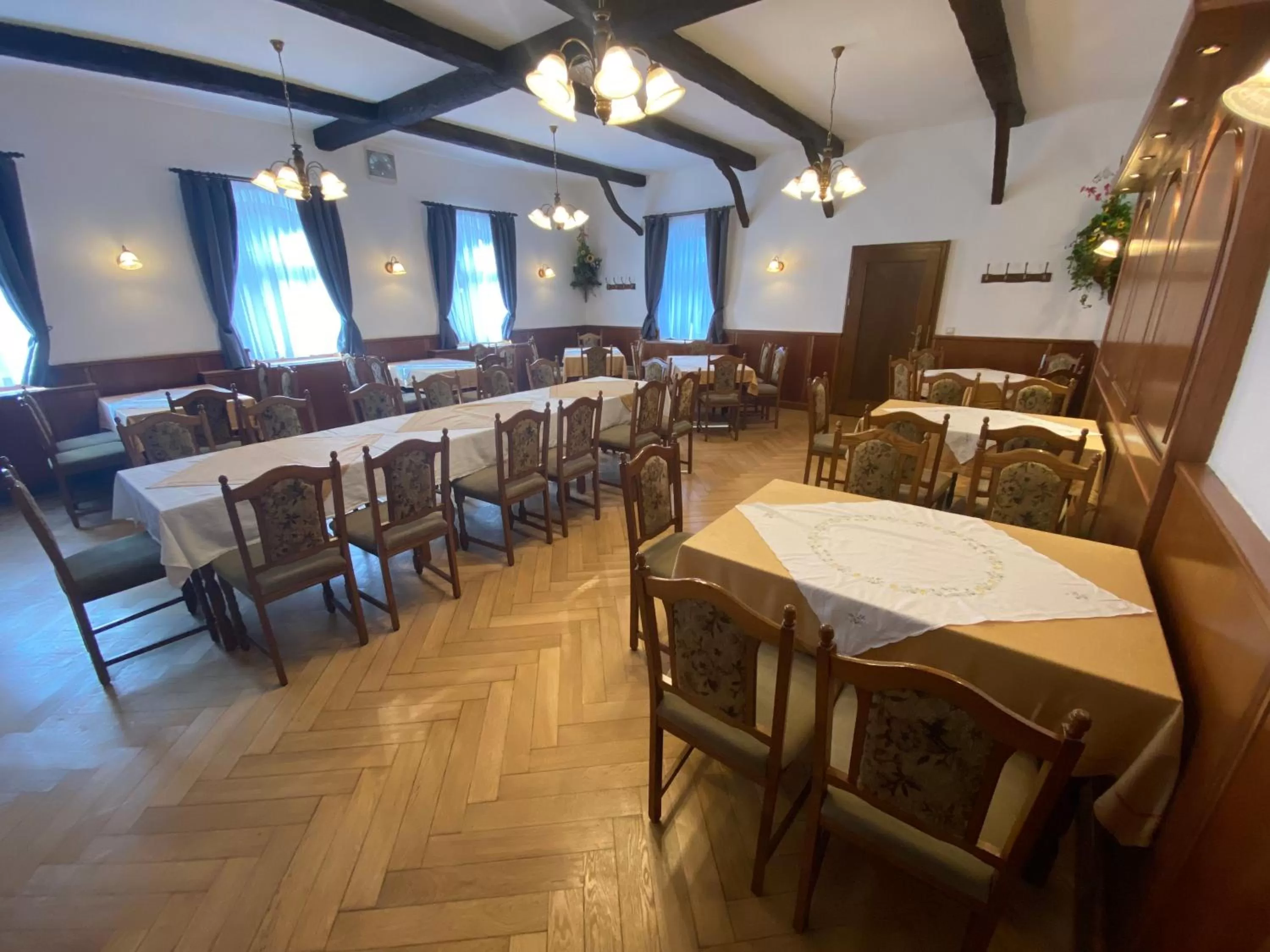 Restaurant/places to eat in Hotel Bielatal