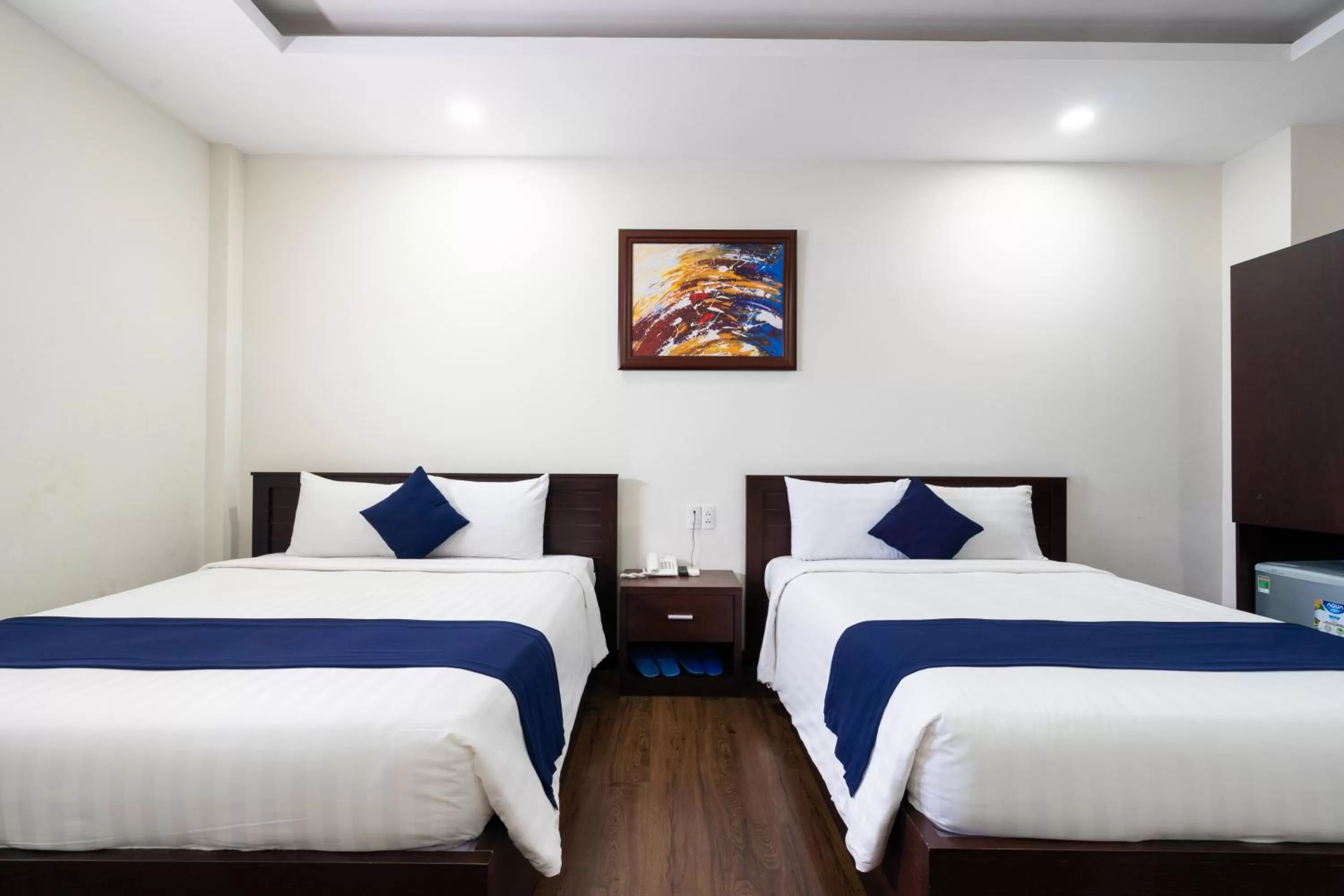 Bed in Central Hotel by Joi Hospitality