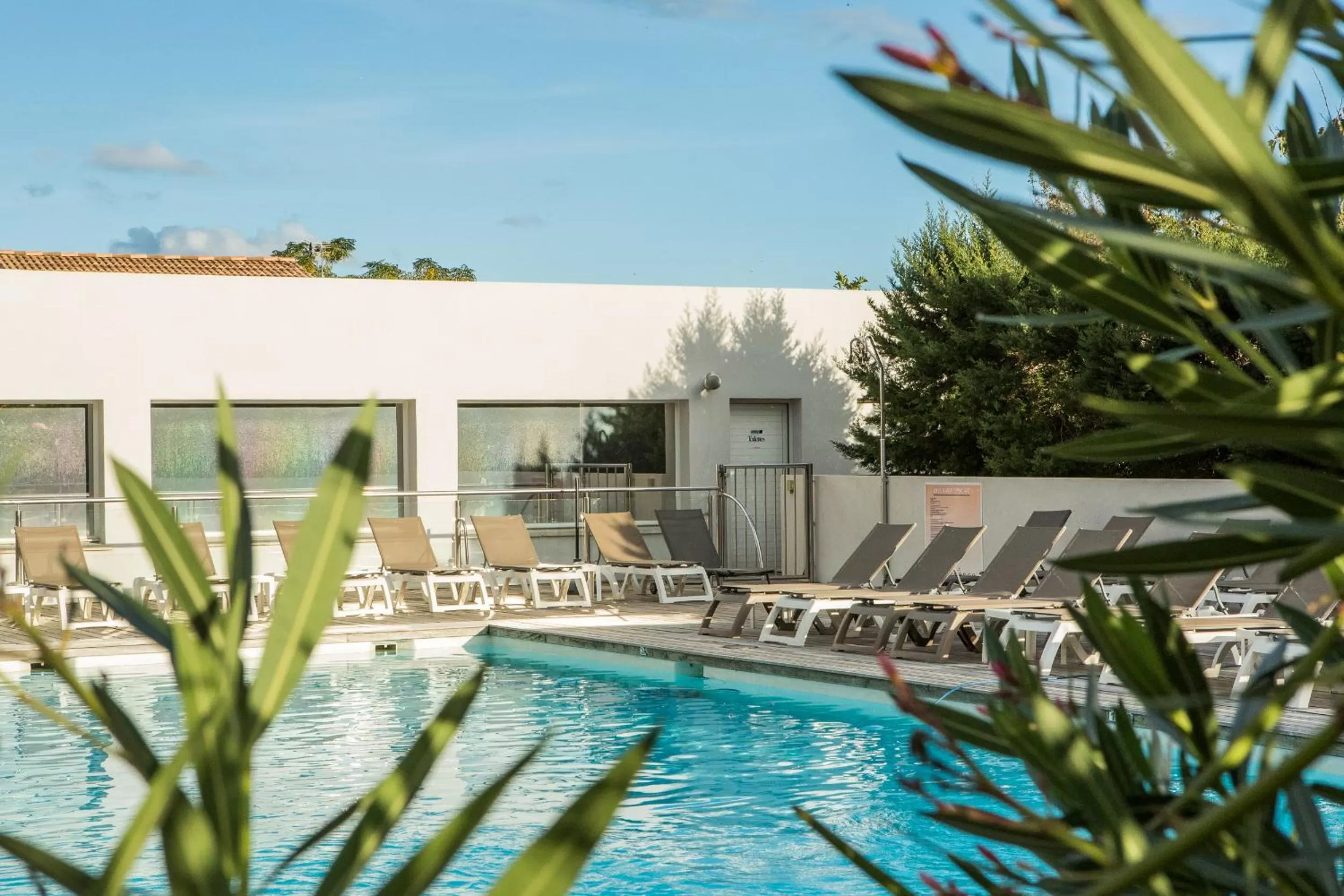 Swimming pool in Hôtel Spa Restaurant La Madrague