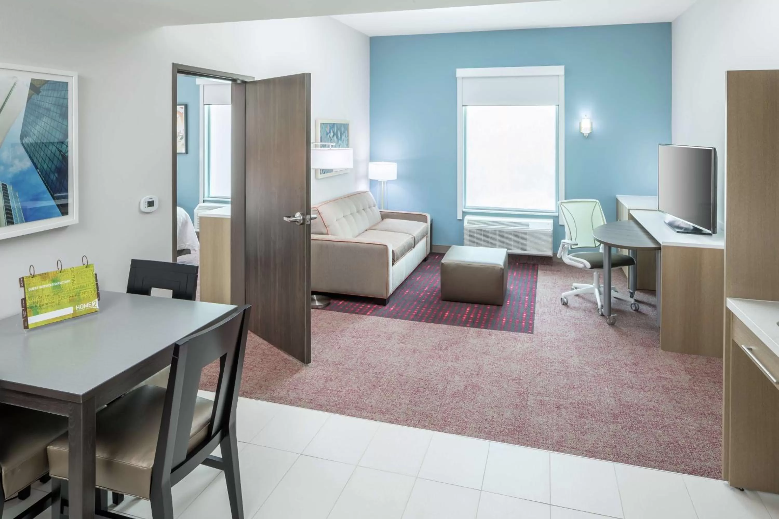 Bedroom, Bed in Home2 Suites By Hilton Orlando Airport