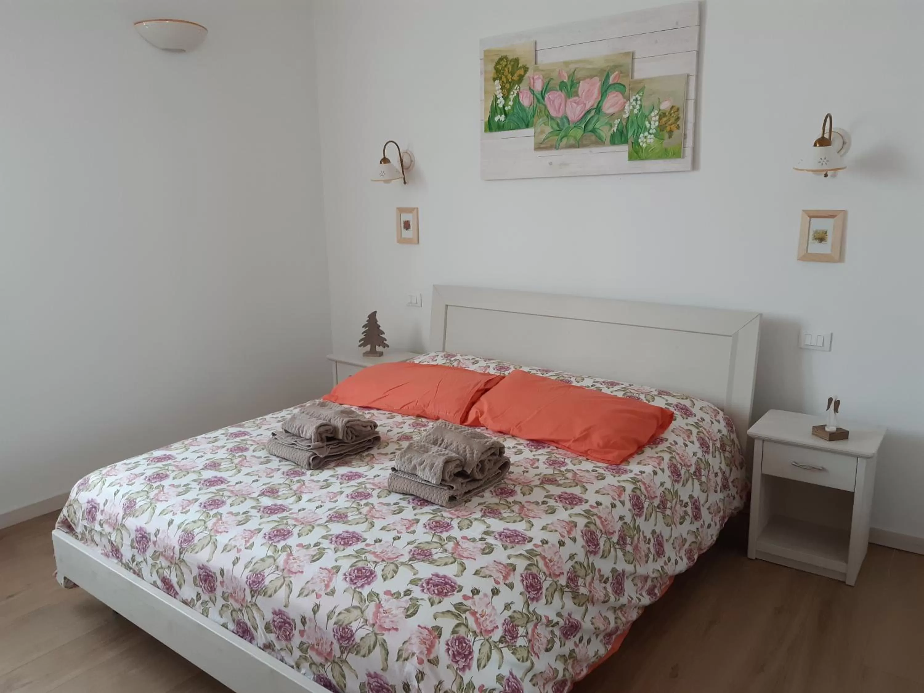 Bedroom, Bed in B&B Mimosa e Lillà