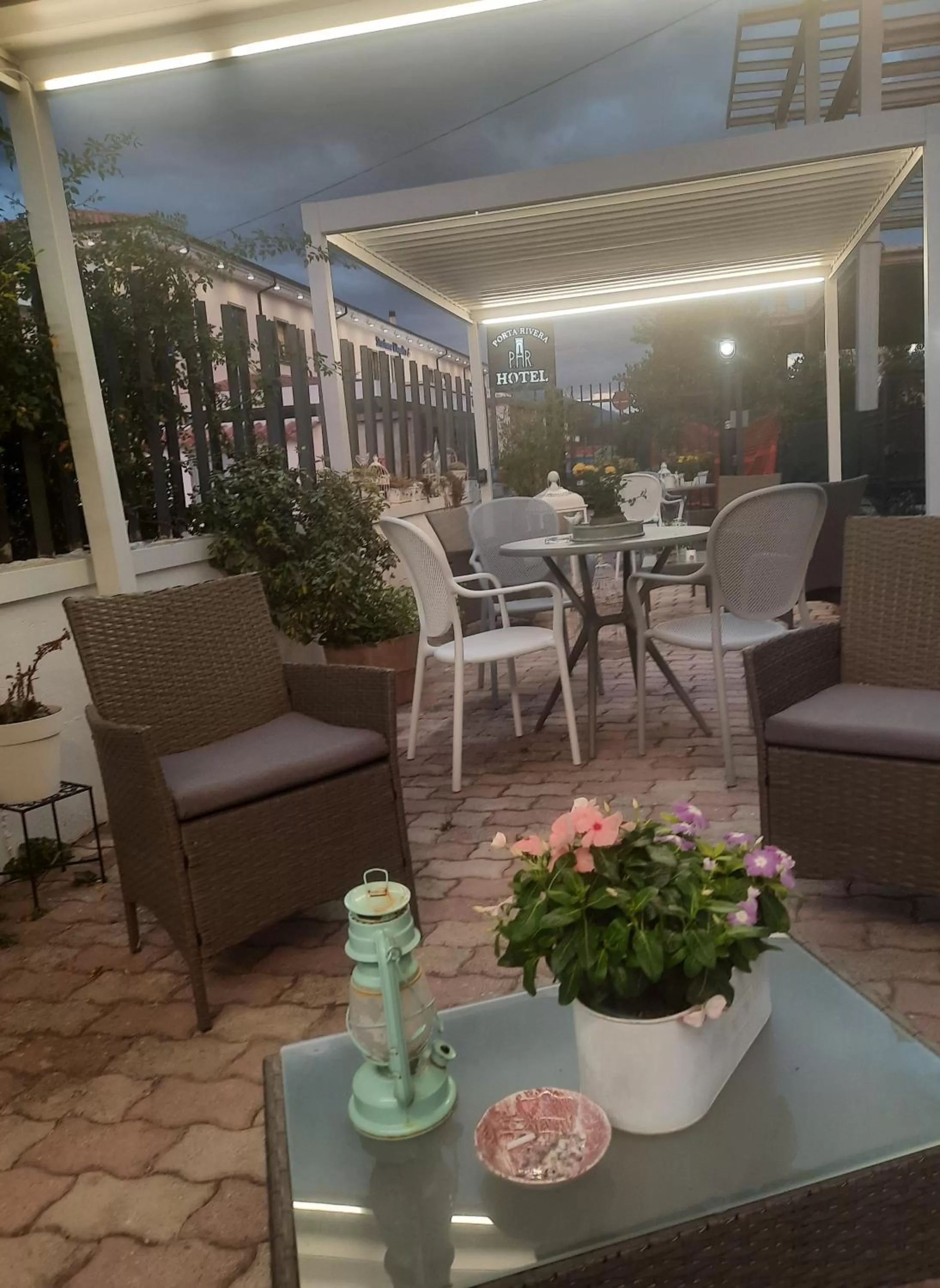 Patio in Hotel Porta Rivera