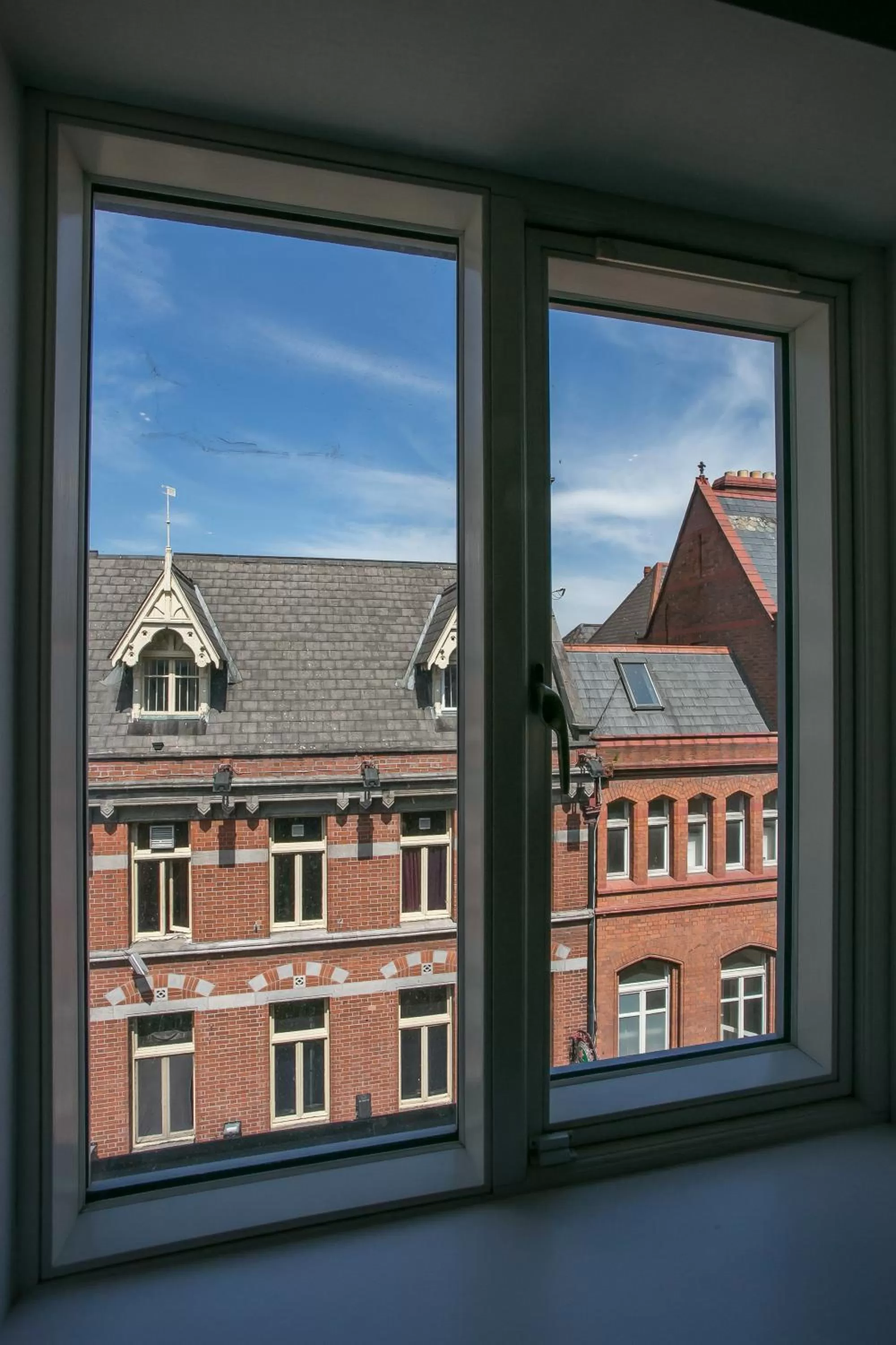 City view in Grafton Street Studios by City Break Apartments