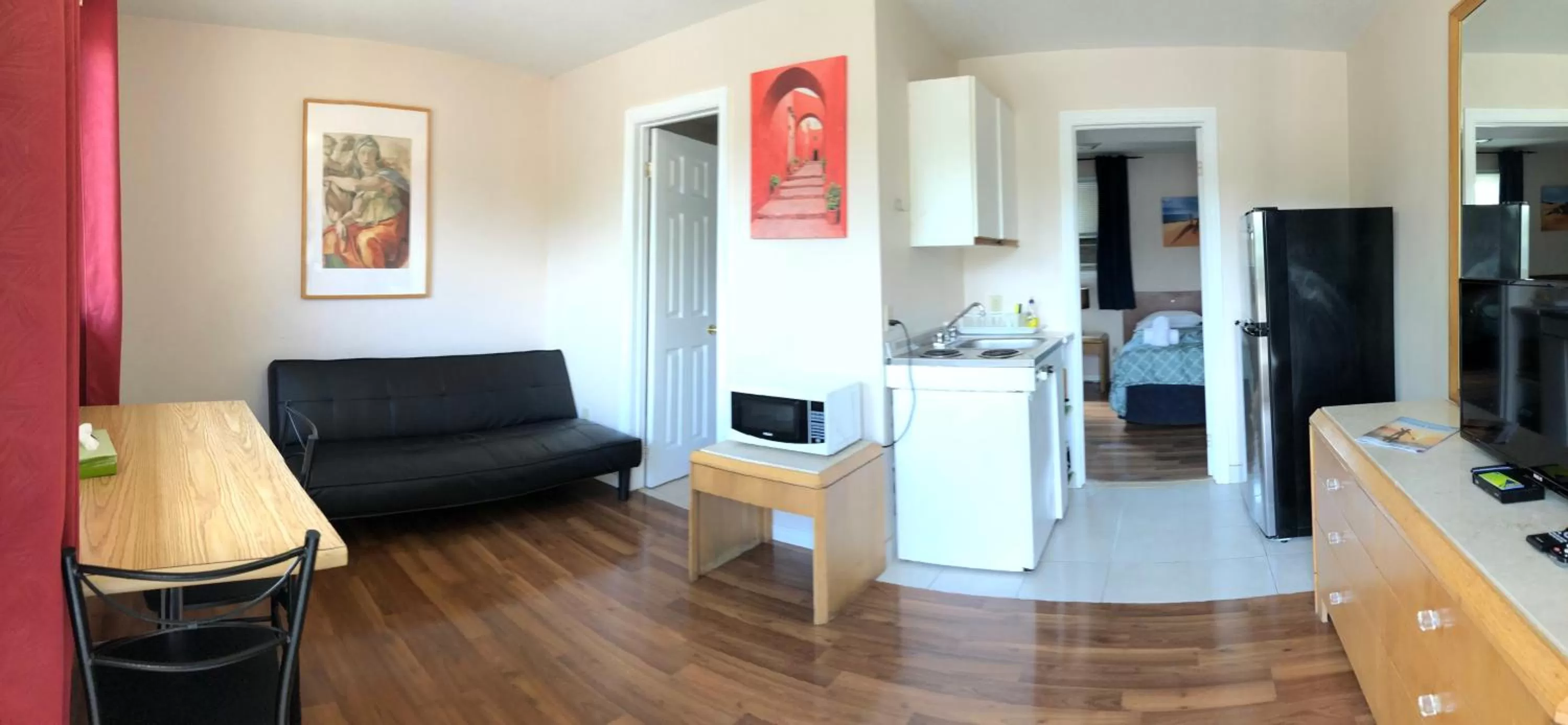 Seating Area in Wasaga Motel Inn