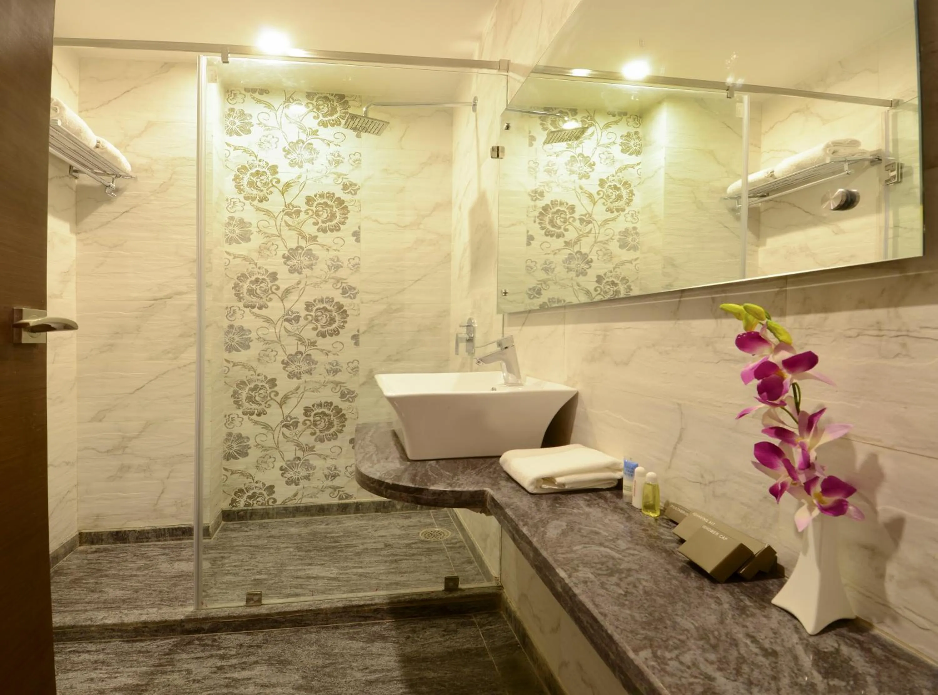 Bathroom in Hotel Alleviate