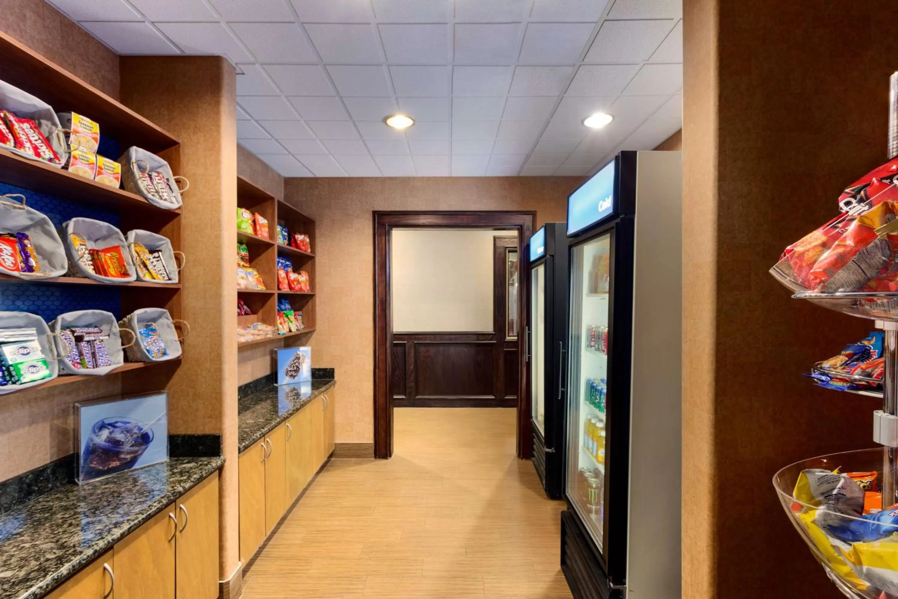 Restaurant/places to eat in Hampton Inn & Suites Pharr