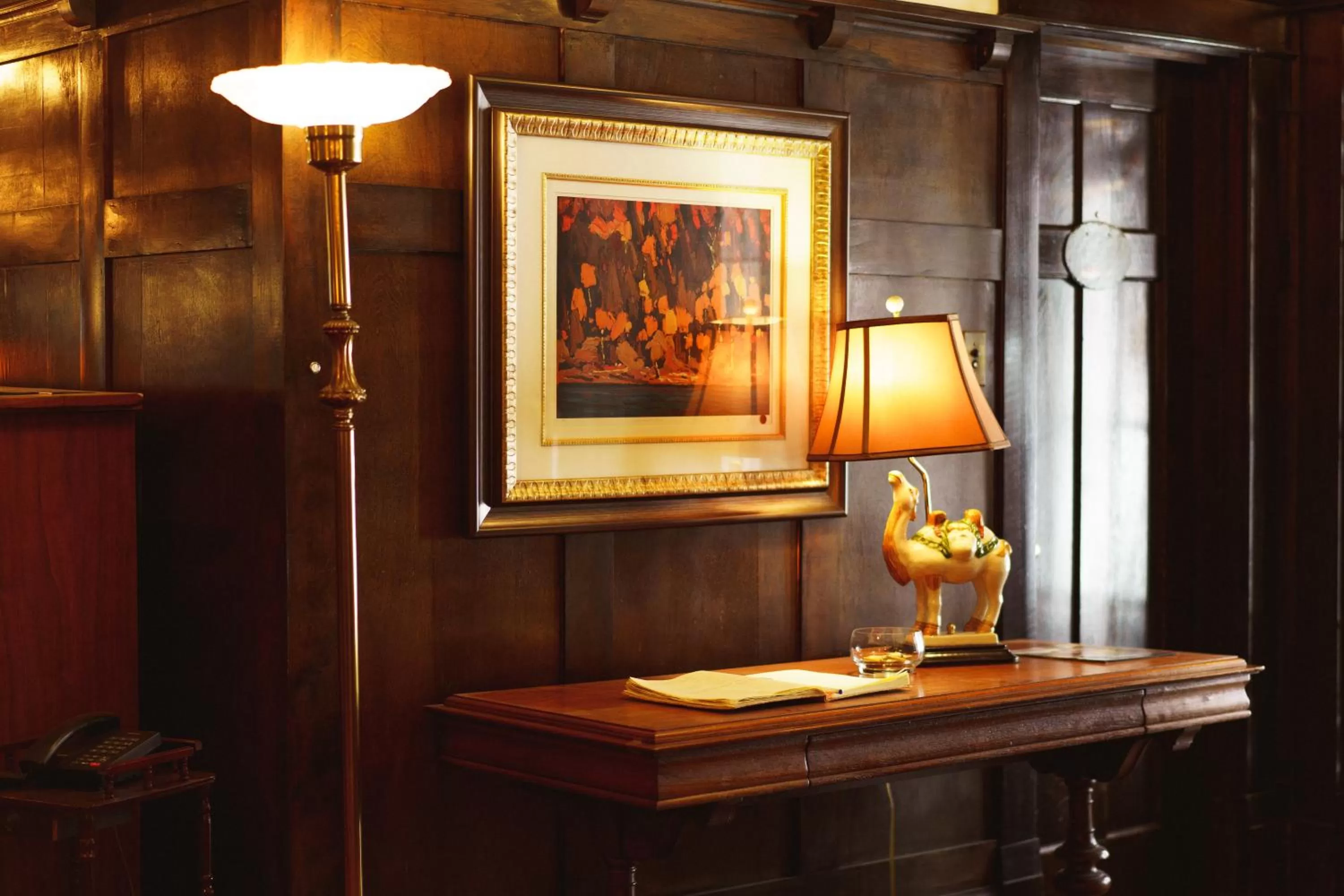 Facade/entrance in Leaside Manor