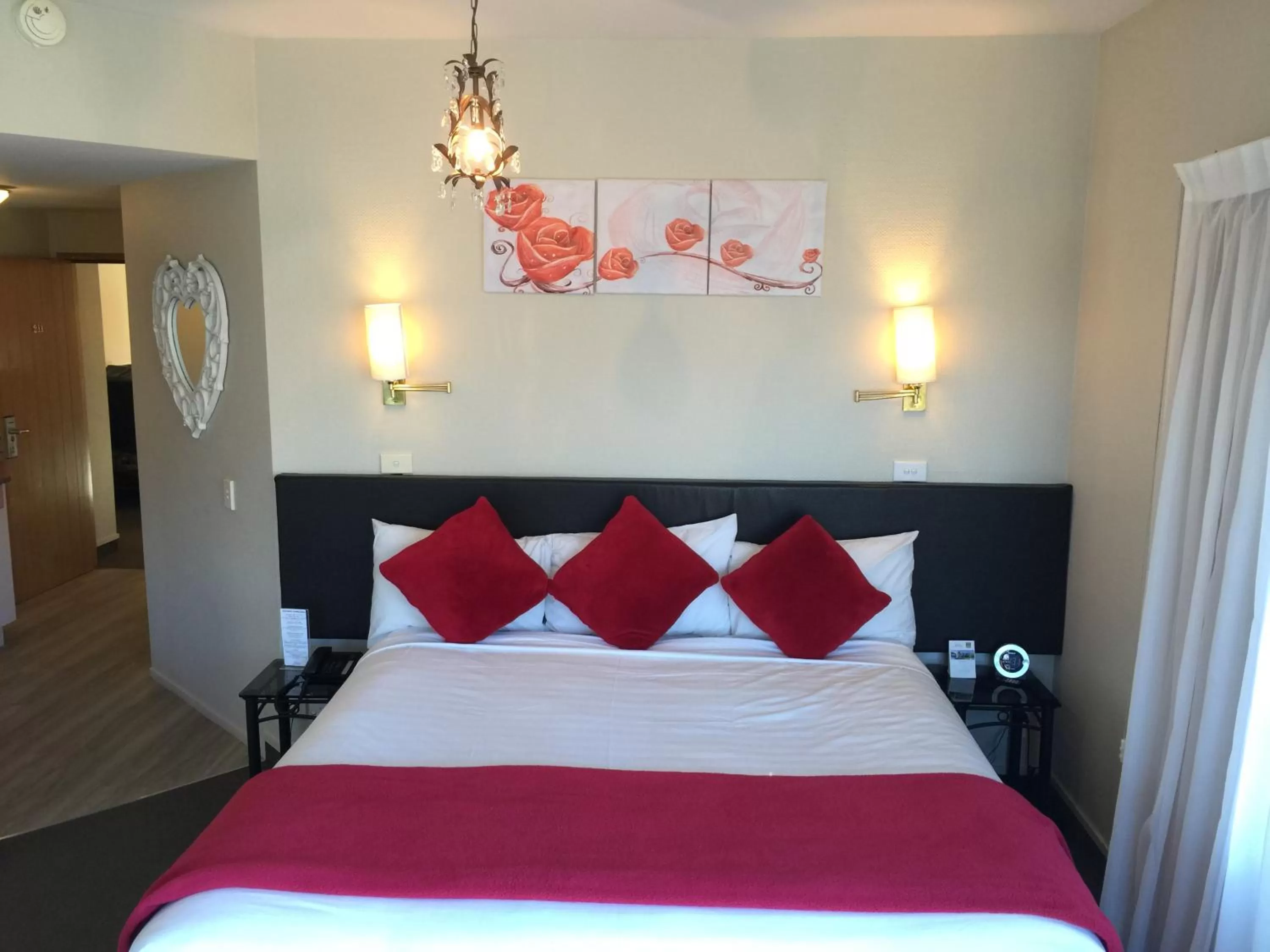 Bed in Hurley's of Queenstown