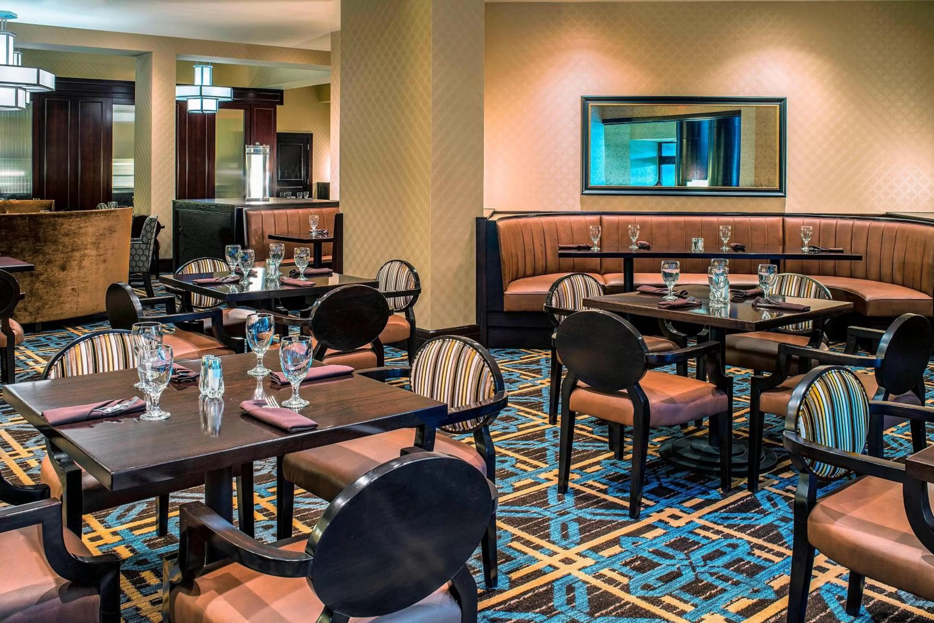 Restaurant/places to eat in Sheraton North Houston at George Bush Intercontinental