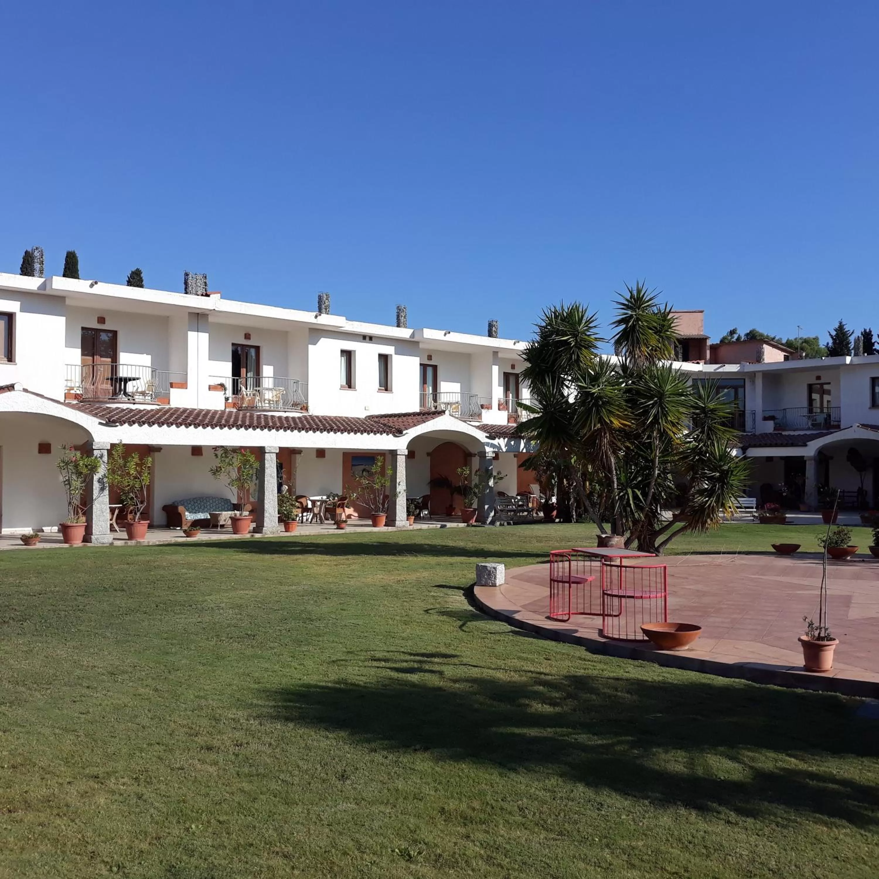 Property building in Hotel Domu Incantada