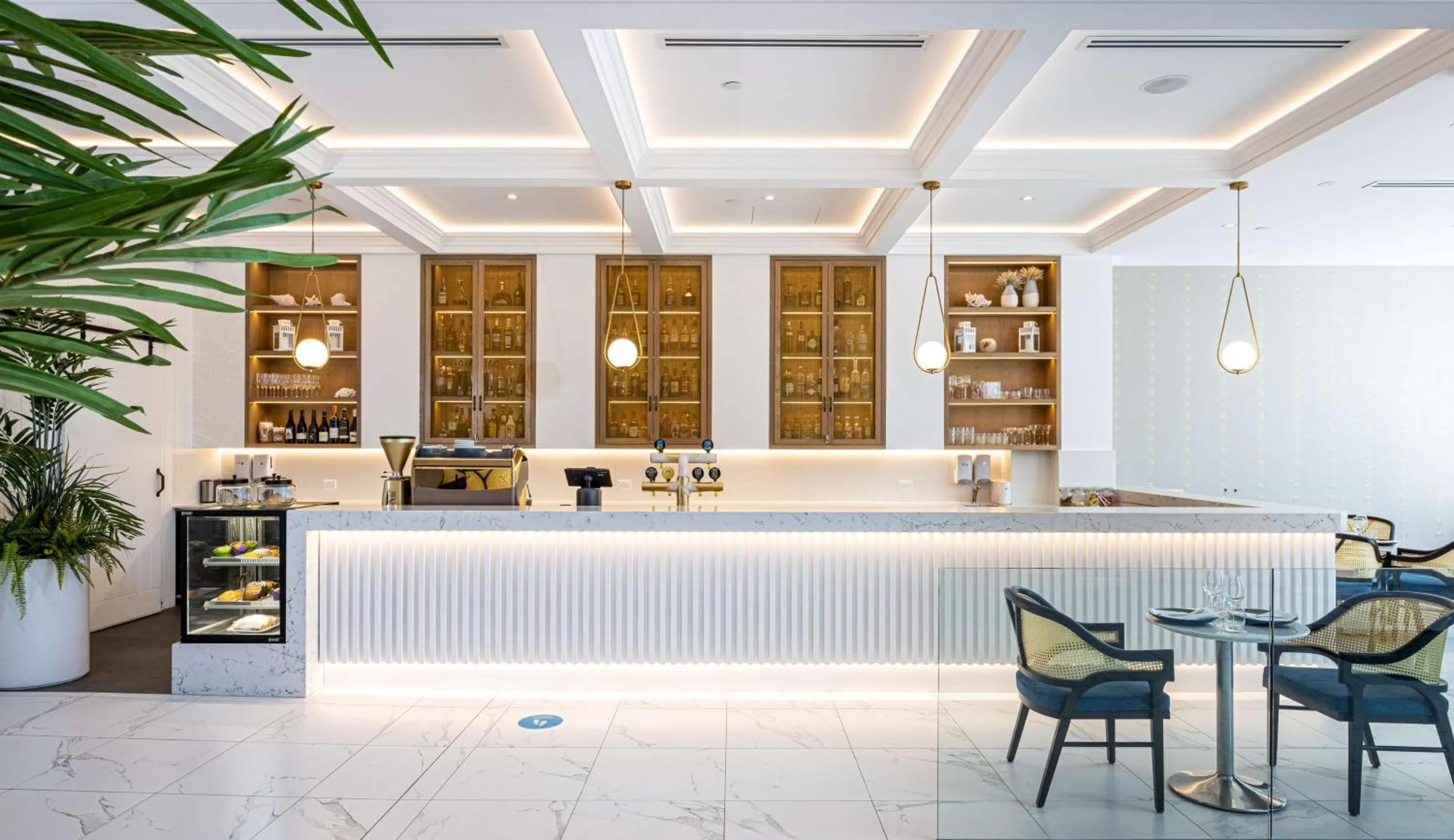 Lounge or bar in Hilton Surfers Paradise Hotel & Residences