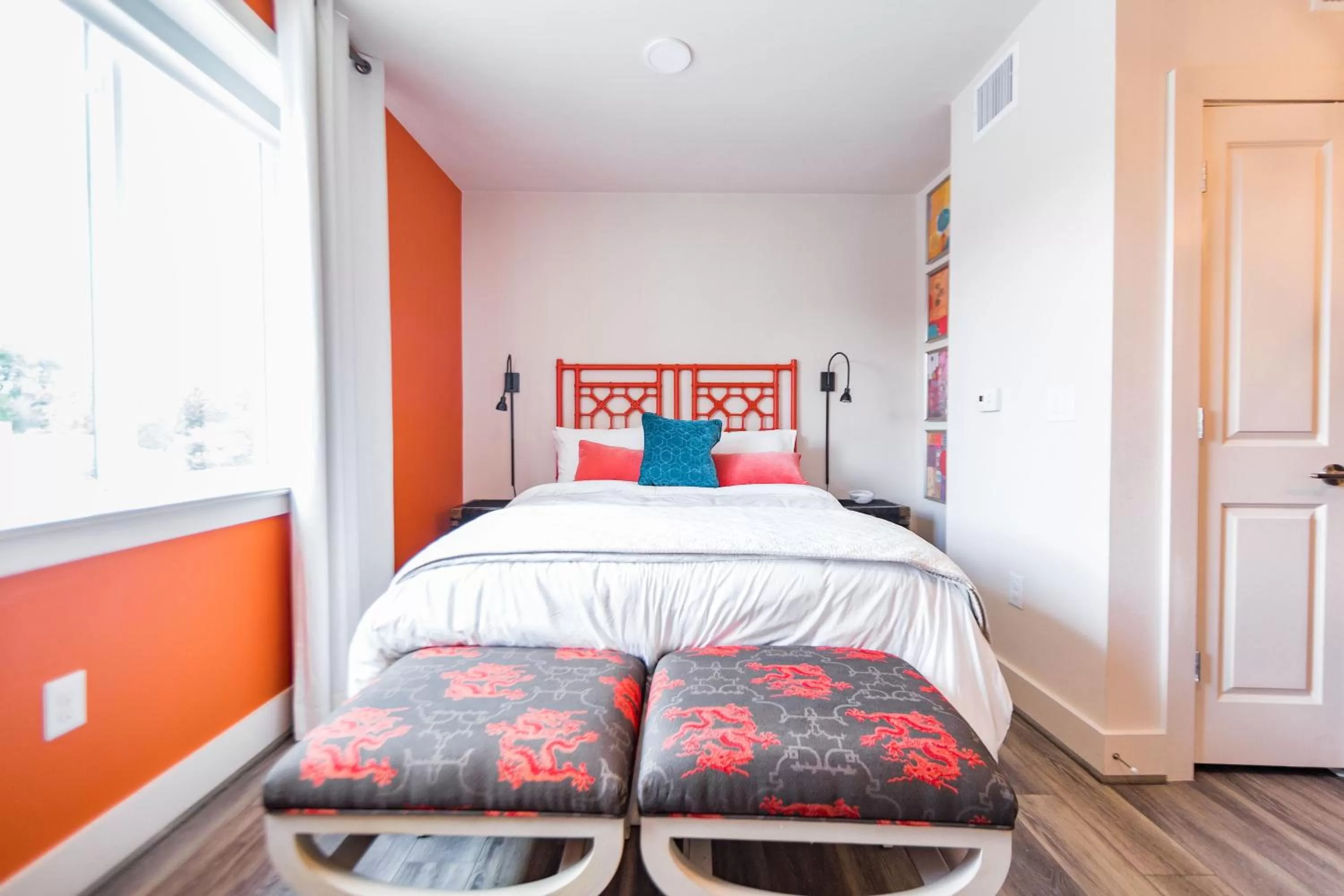 Bed in The Bishop Arts Hotel by Qresorts