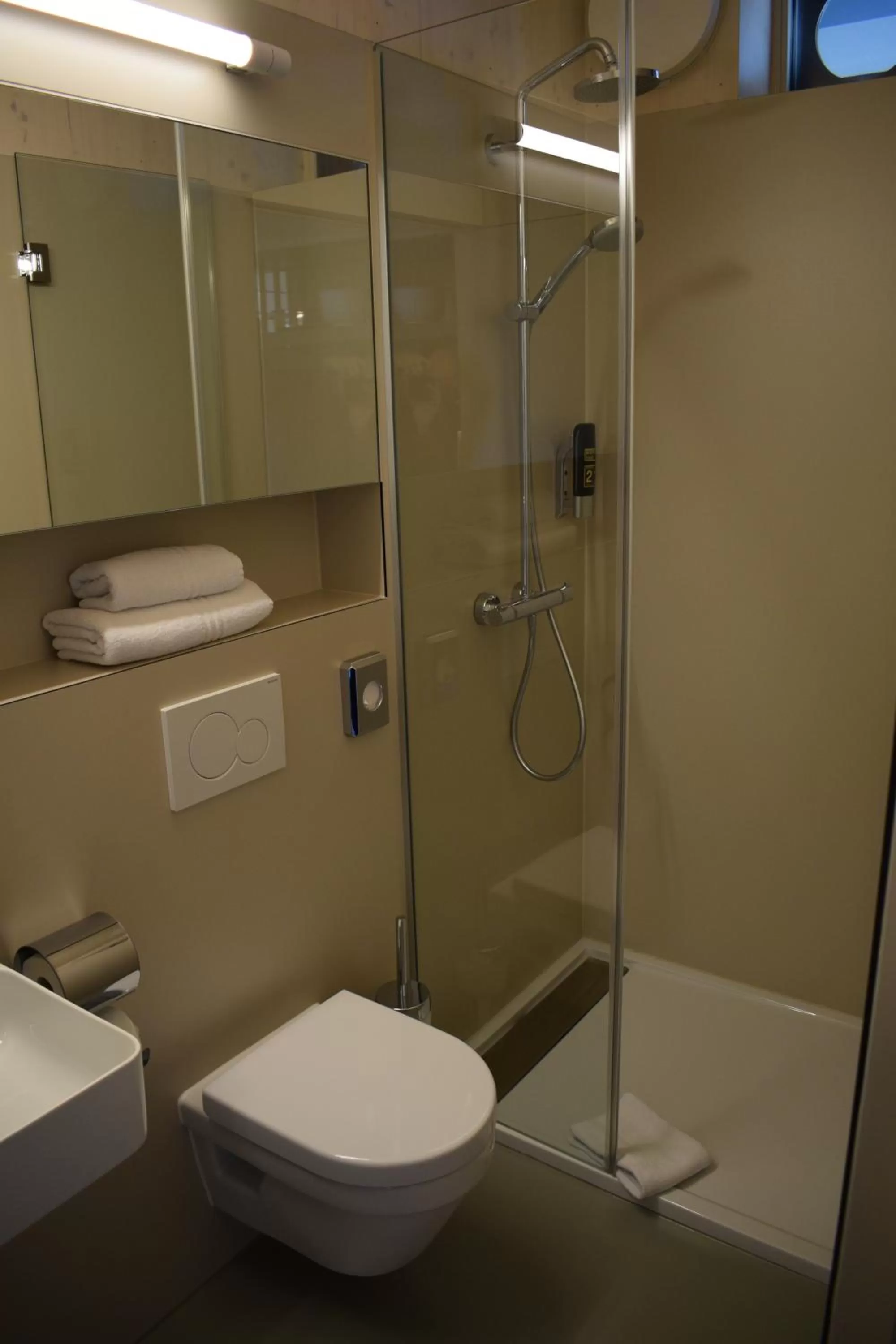 Shower in New Age Boardinghaus N70