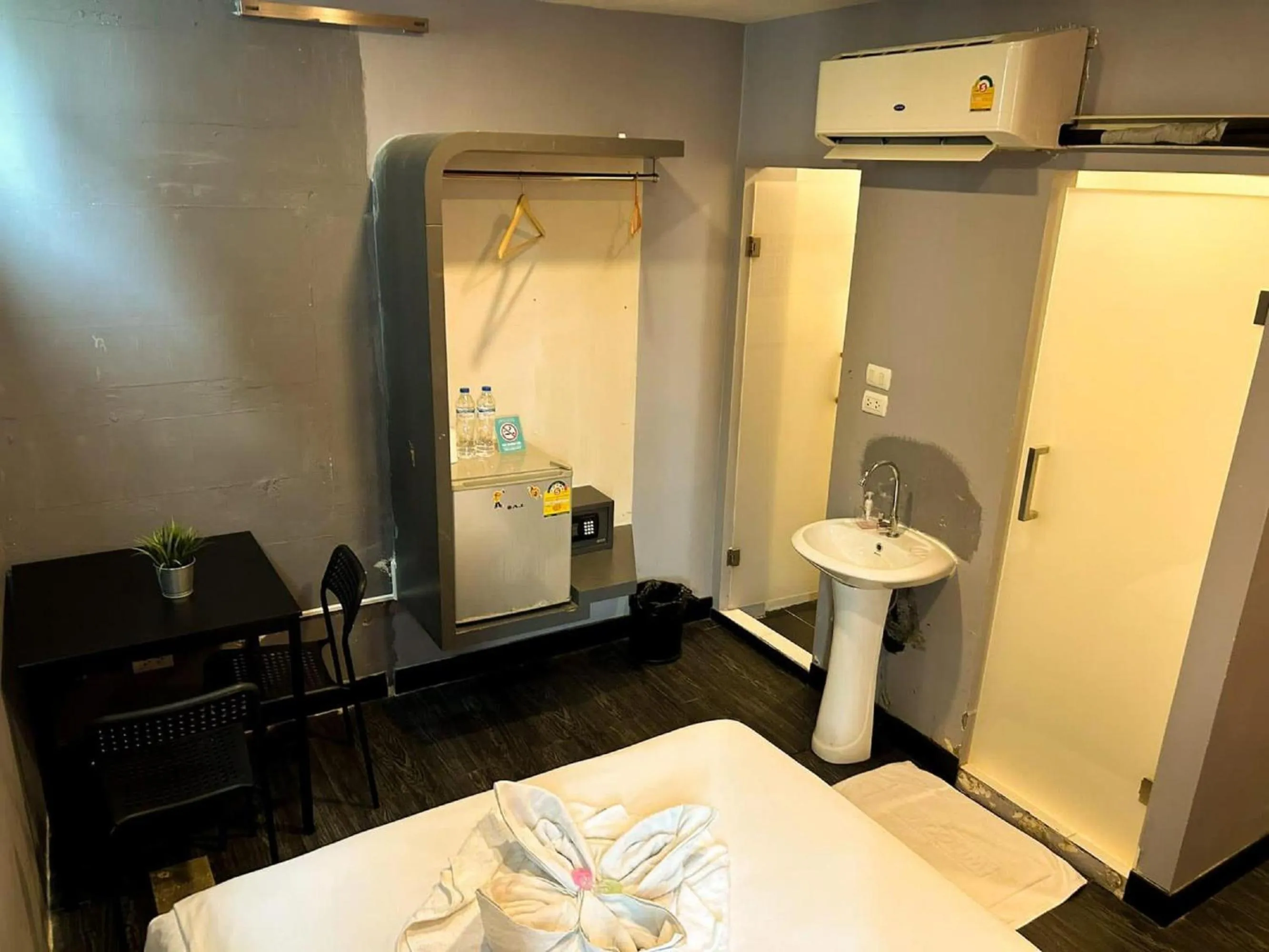 Photo of the whole room, Bathroom in CheQinn Hostel - Sukhumvit 4 Nana Plaza
